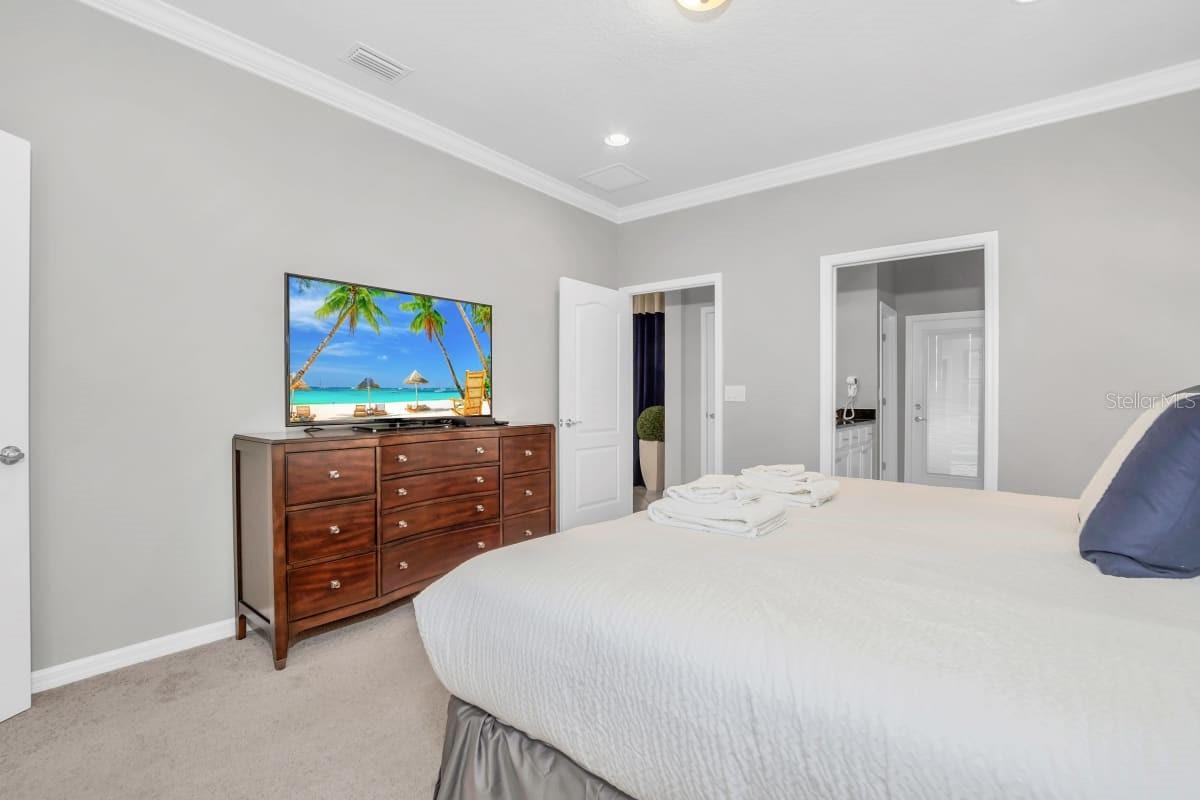 2105 Malta Ter Property Photo 35