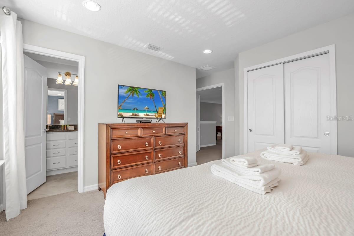 2105 Malta Ter Property Photo 45