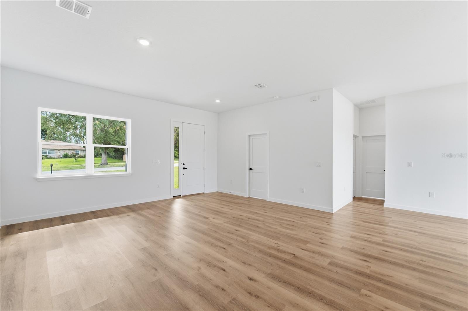 308 Marion Oaks Crse Property Photo 12