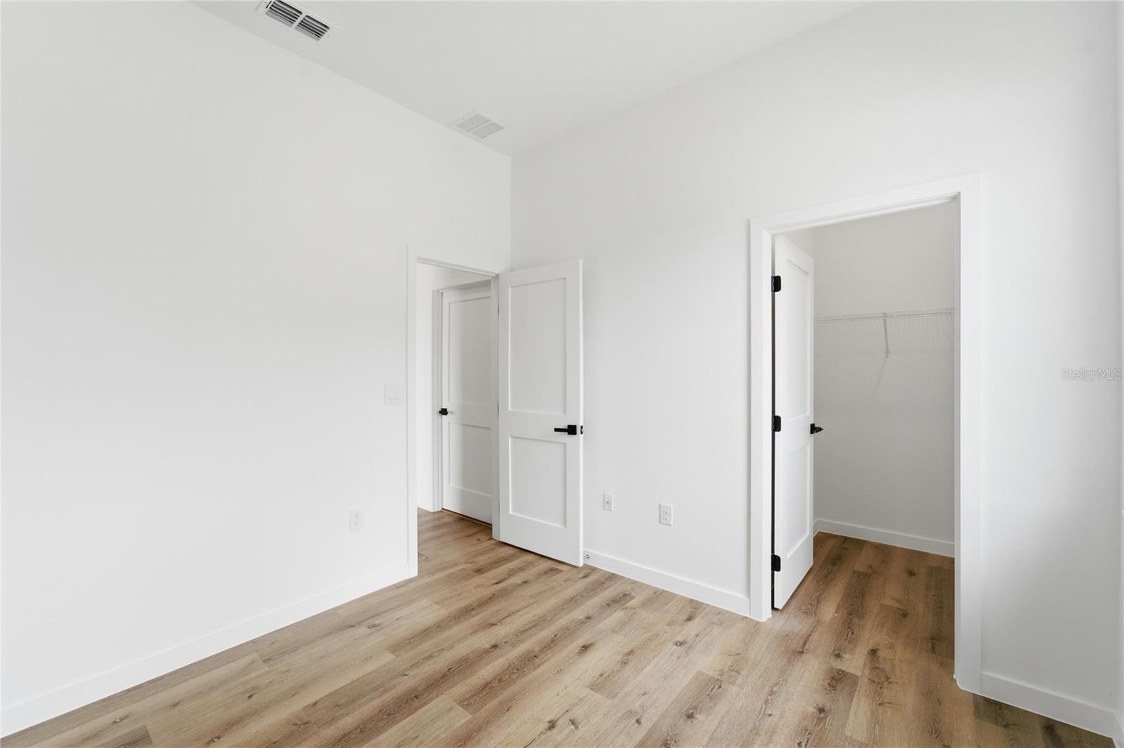 308 Marion Oaks Crse Property Photo 25
