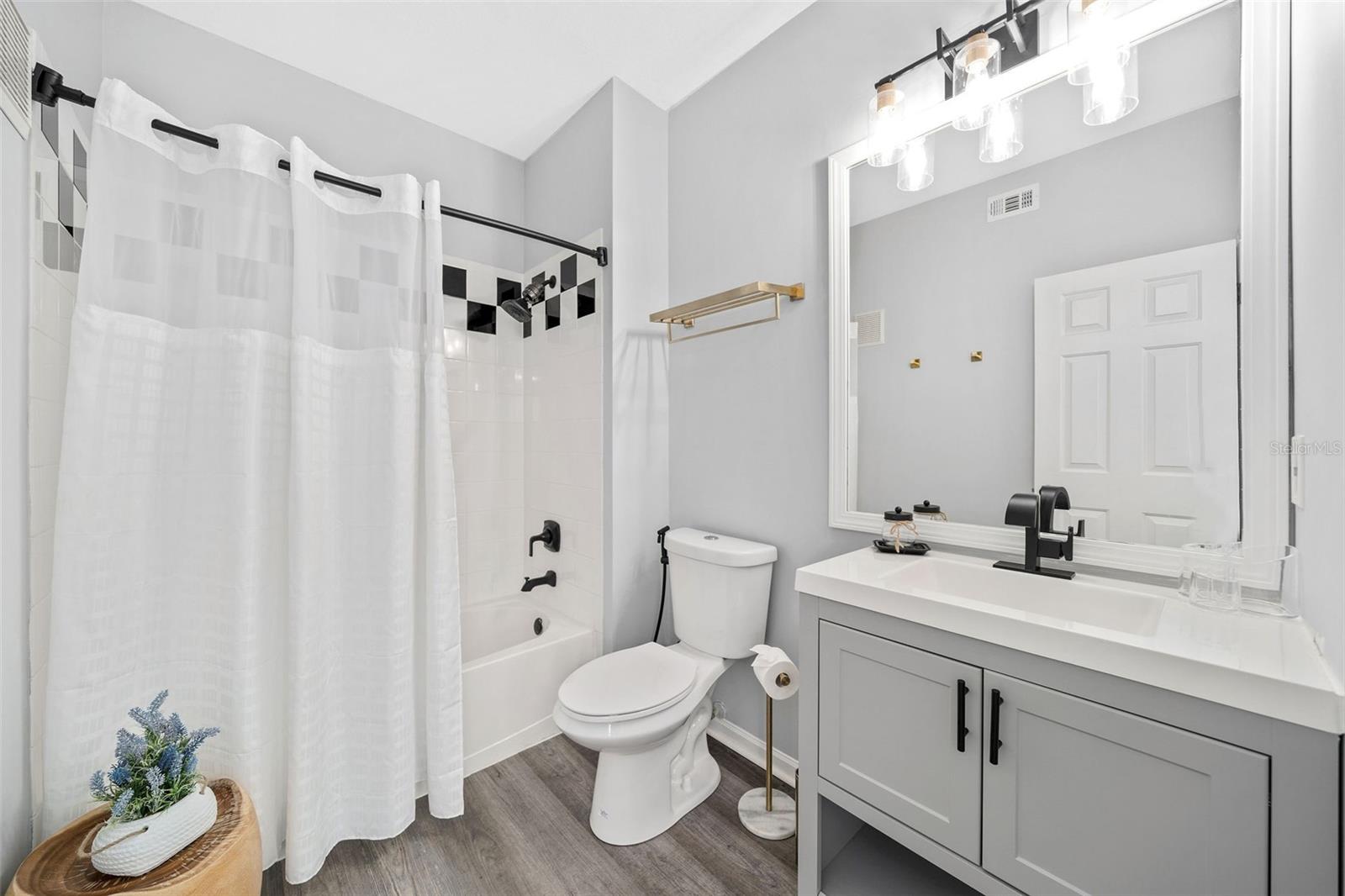 497 Water St #497 Property Photo 17