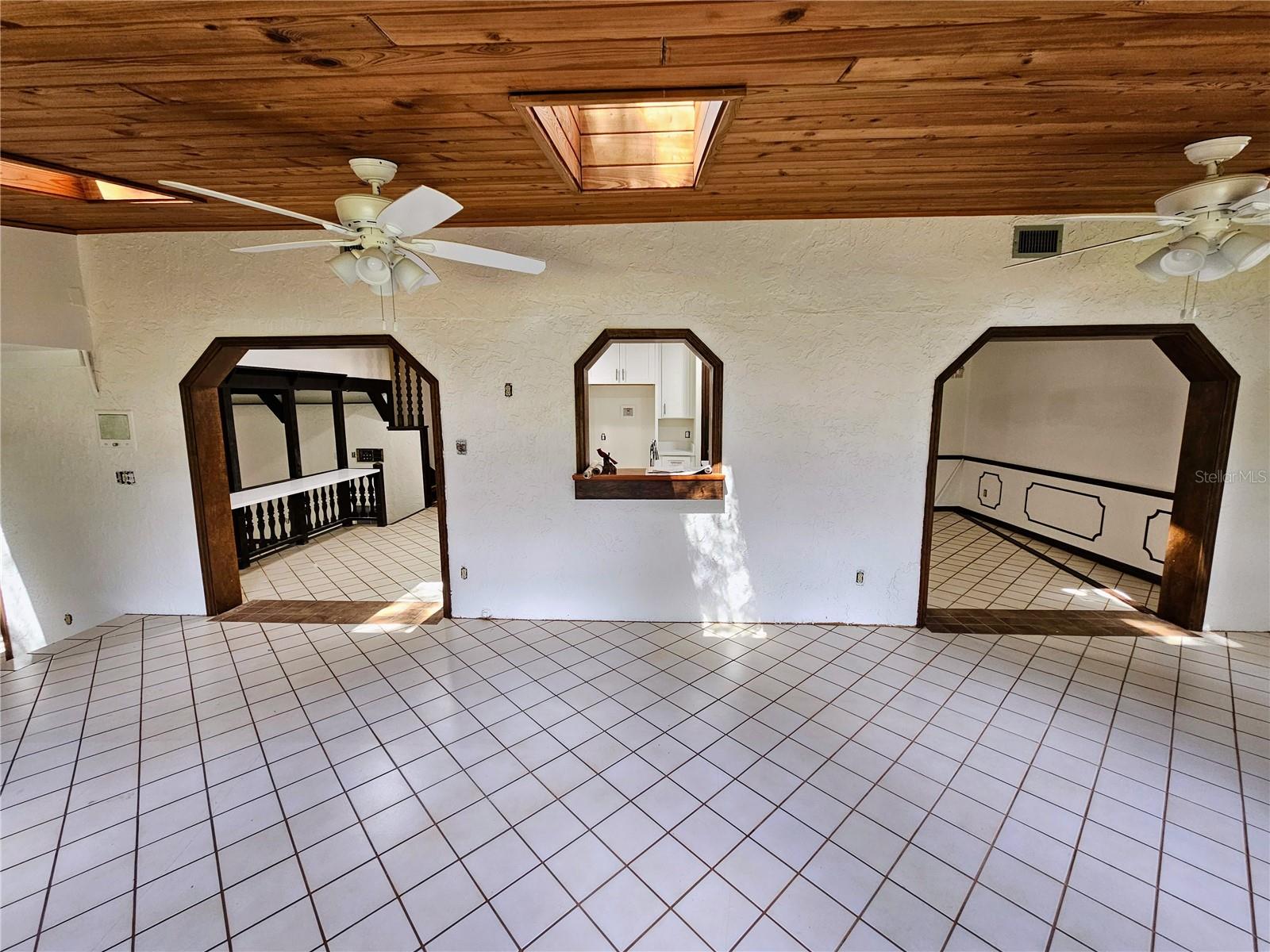 4447 Tidewater Dr Property Photo 33