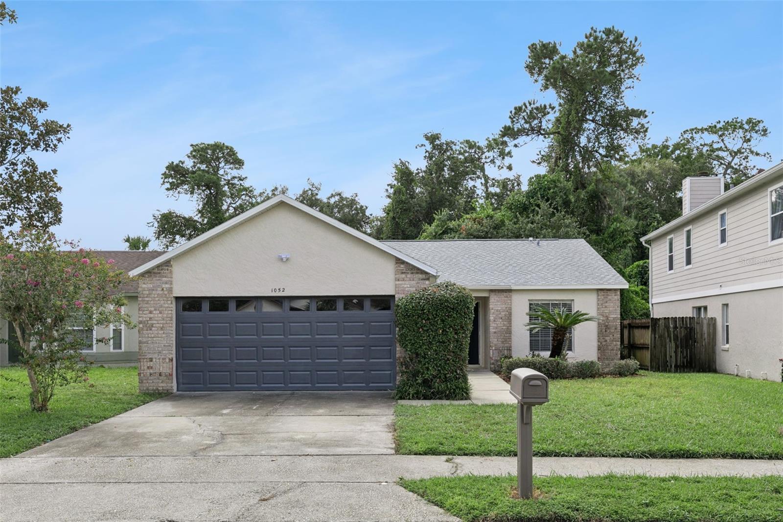 1052 Brielle Ave Property Photo 1