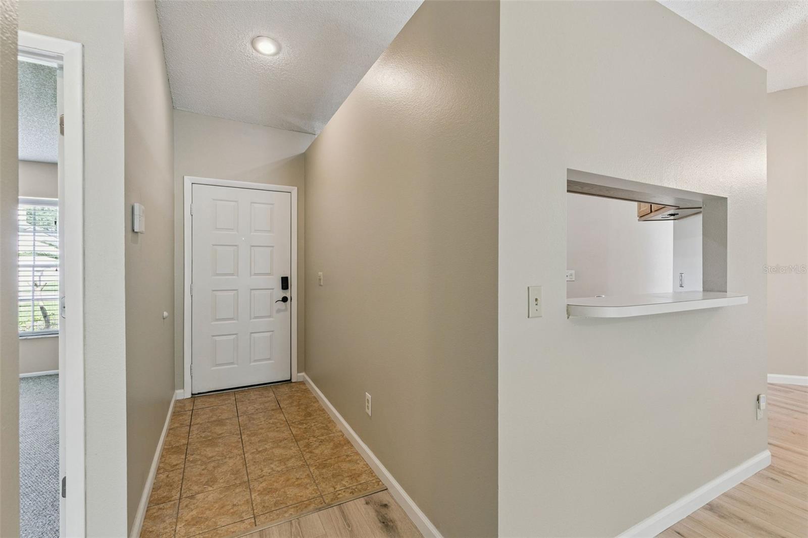 1052 Brielle Ave Property Photo 3