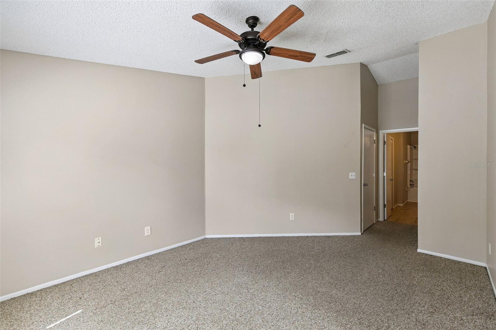 1052 Brielle Ave Property Photo 13