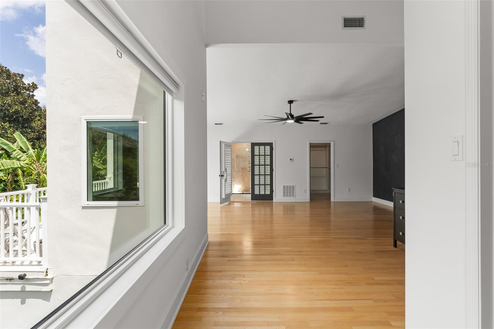 101 Lee St Property Photo 28