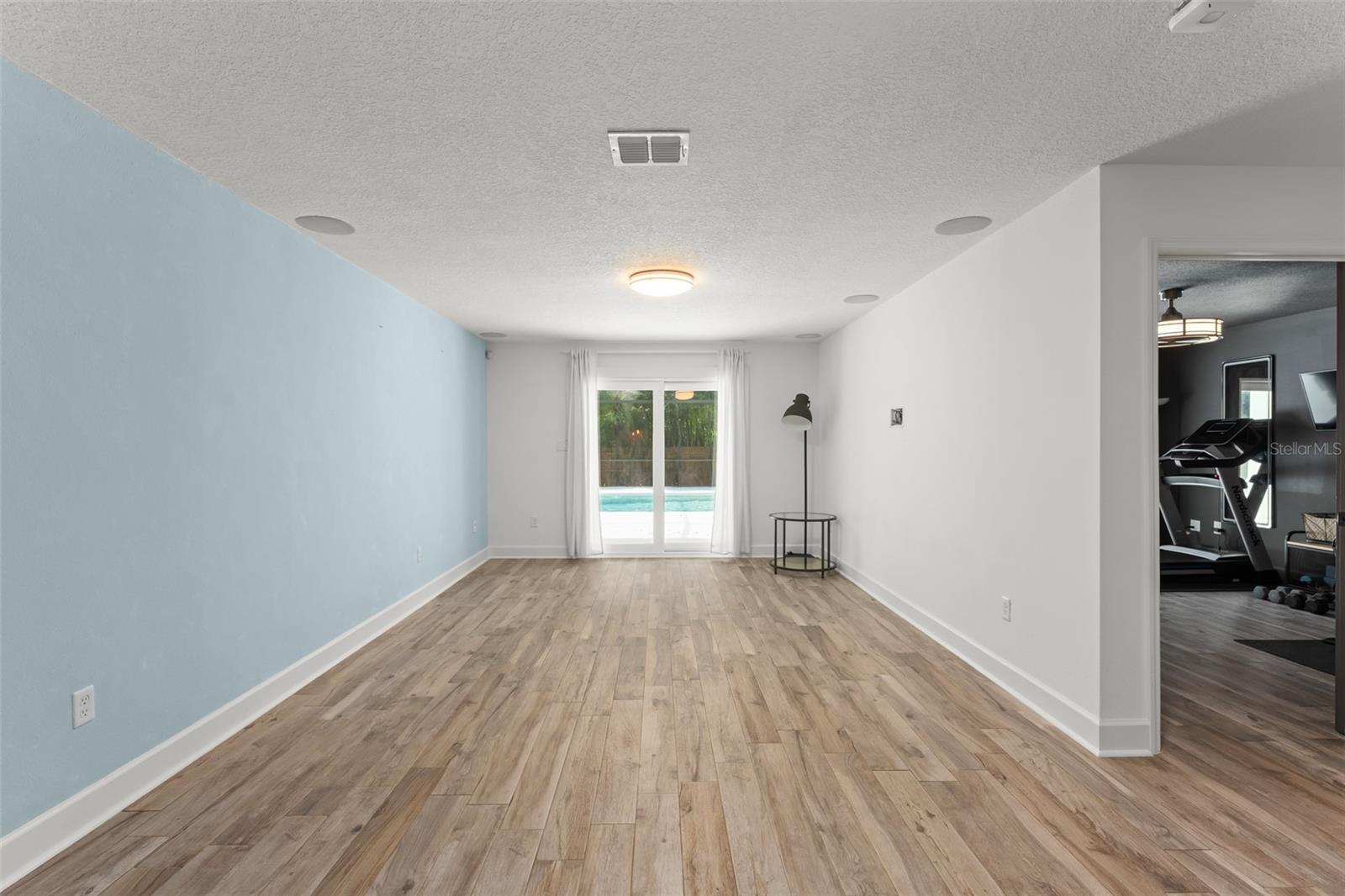 101 Lee St Property Photo 52