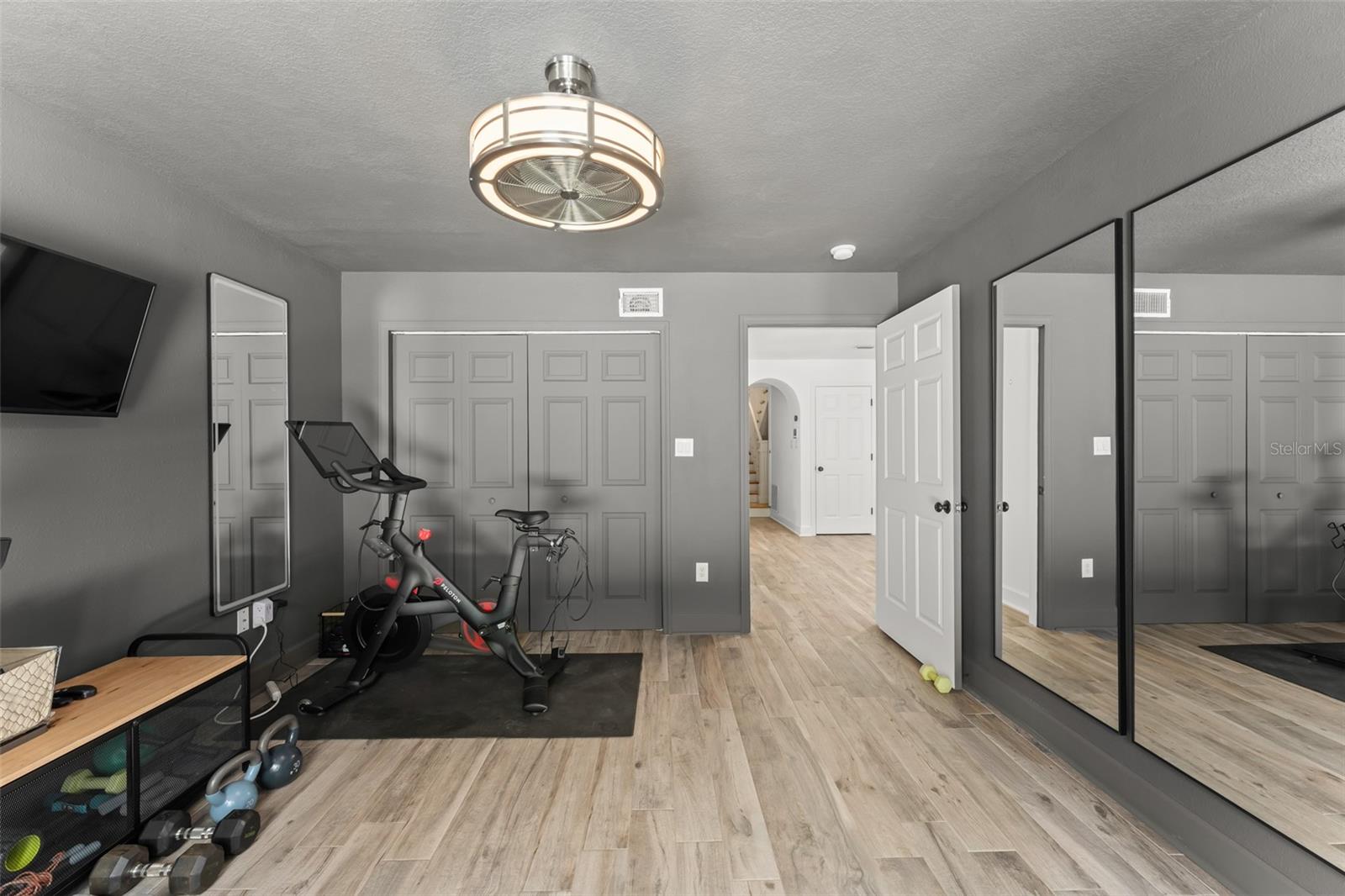 101 Lee St Property Photo 54