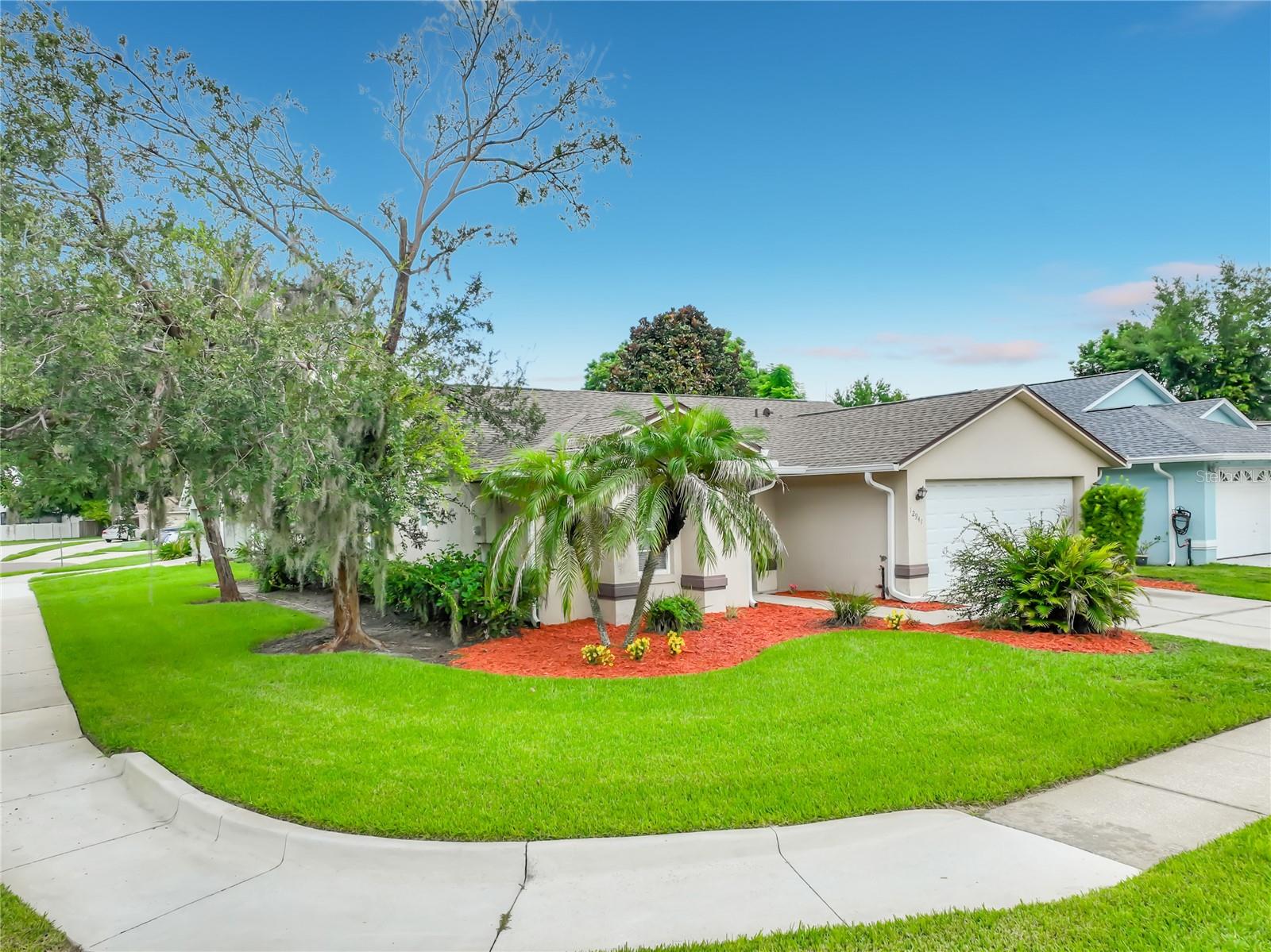 12941 DOWNSTREAM CIR Property Photo 1