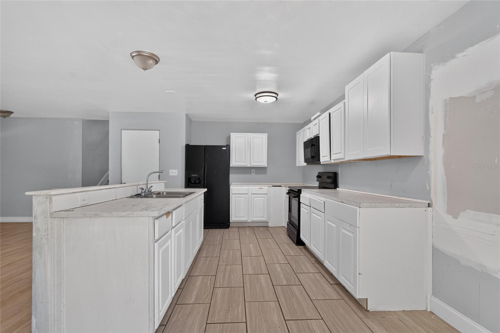 1220 Howell Branch Rd Property Photo 12