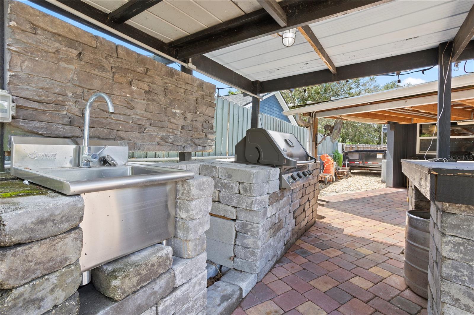6809 Willoughby Ln Property Photo 36