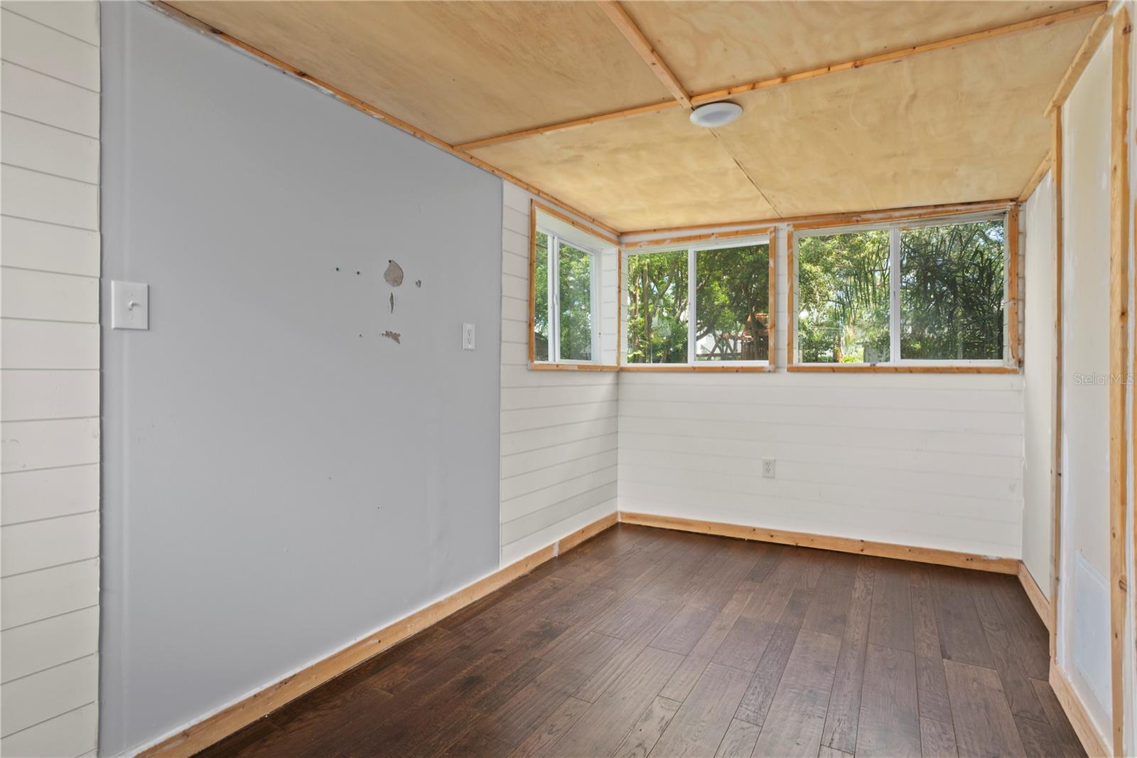 6809 Willoughby Ln Property Photo 40
