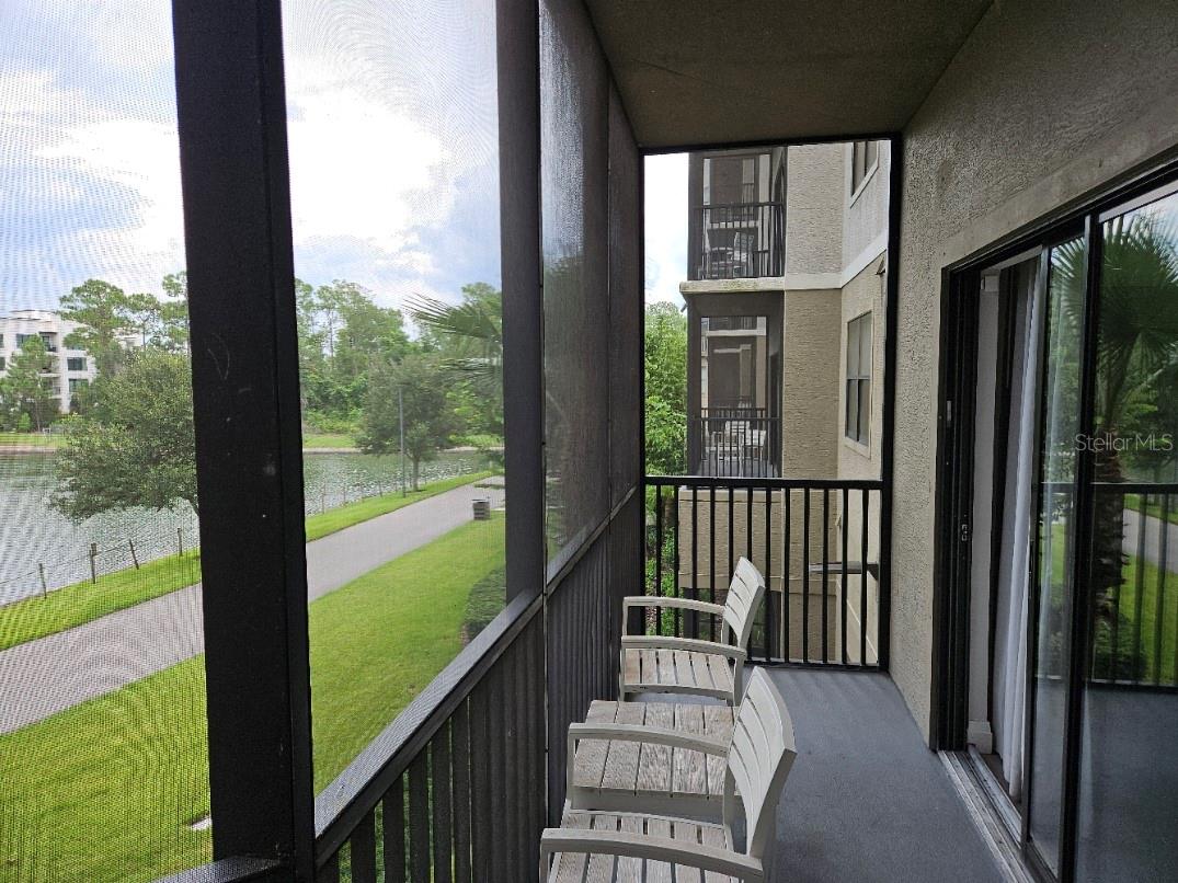 14501 Grove Resort Ave #2221 Property Photo 28