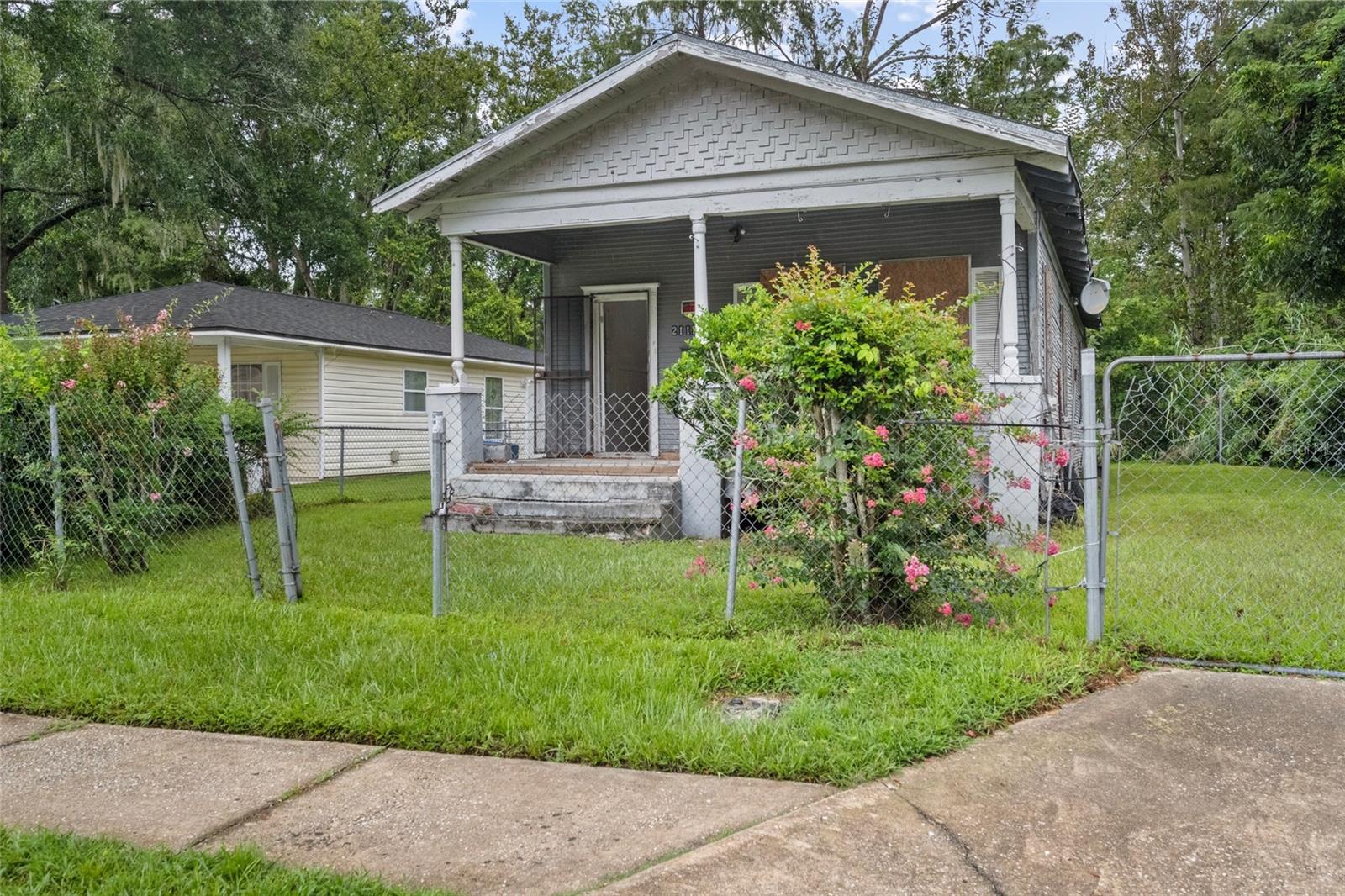 2117 Tuskegee Rd Property Photo 1