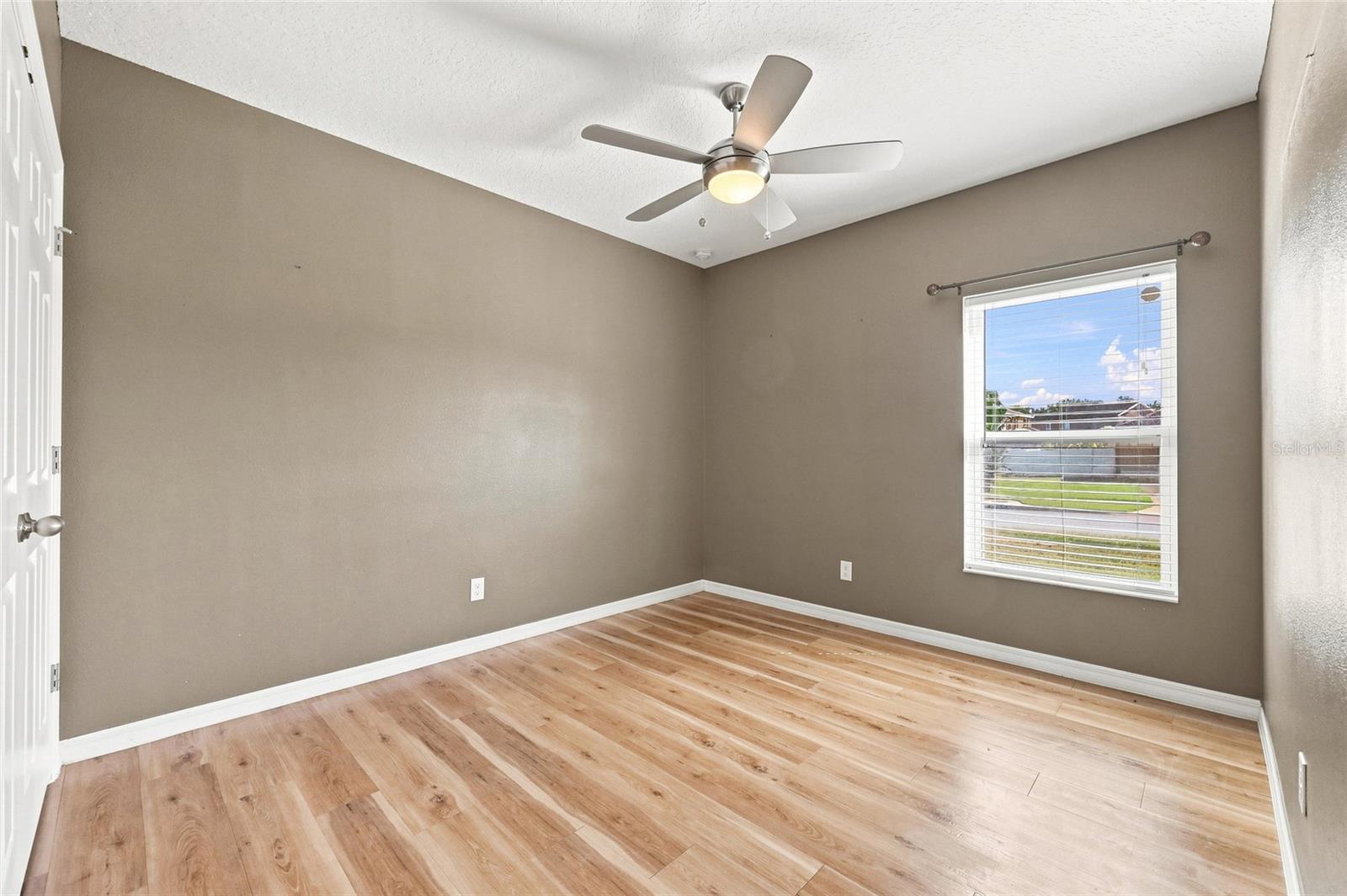 3551 Saxony Ln Property Photo 18
