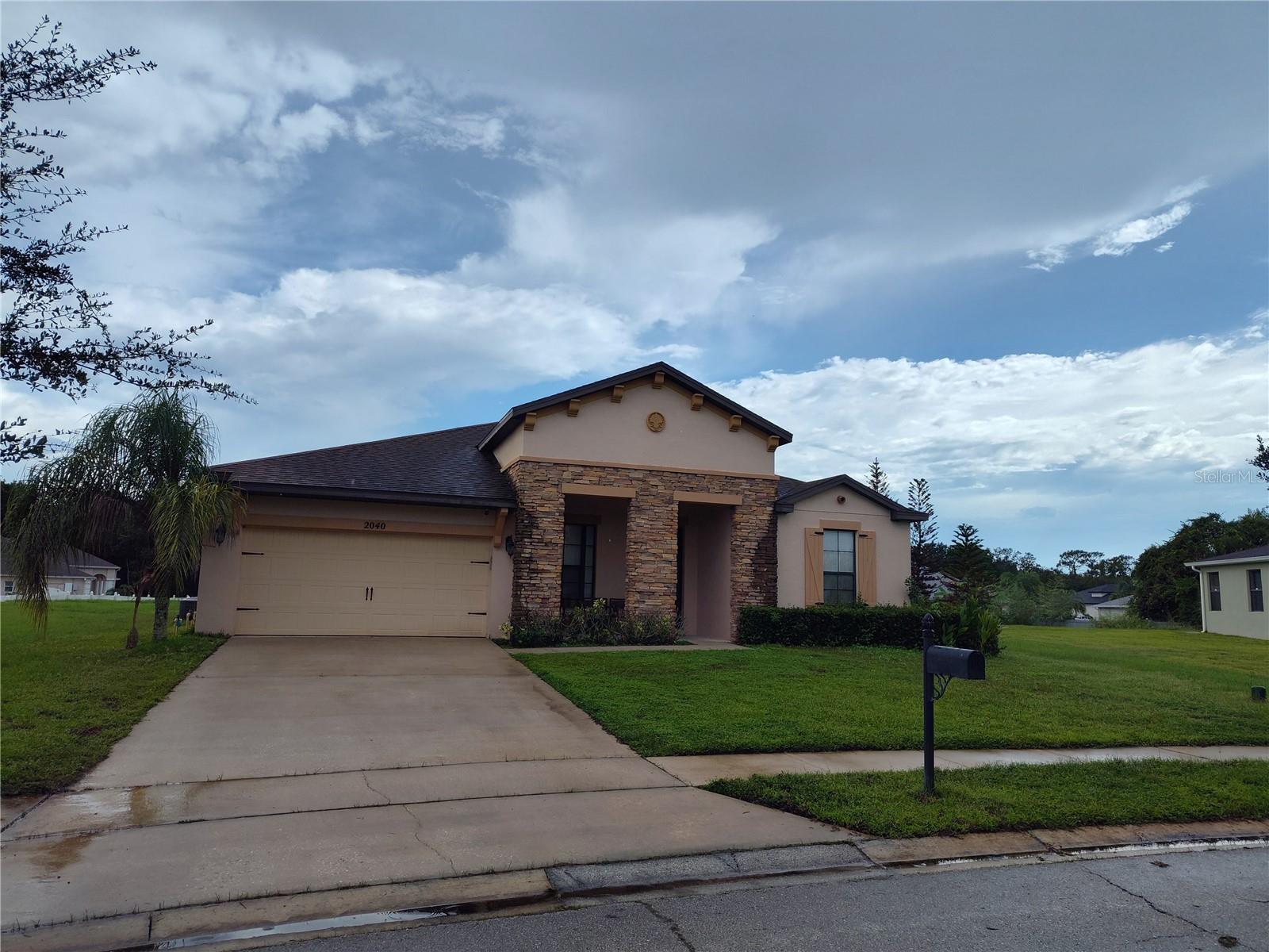 2040 Lacosta Pl Property Photo 1