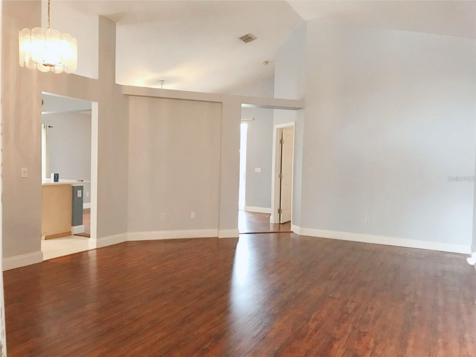 4931 Marbella Isle Dr Property Photo 2