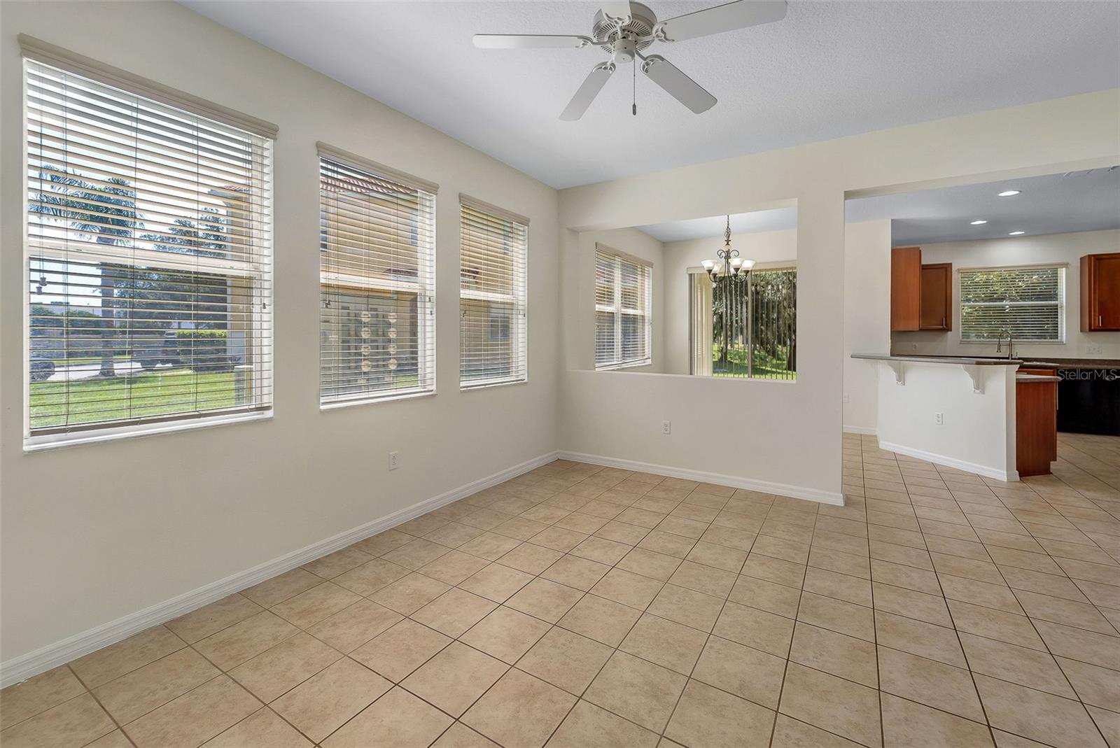 3064 Seaview Castle Dr Property Photo 17