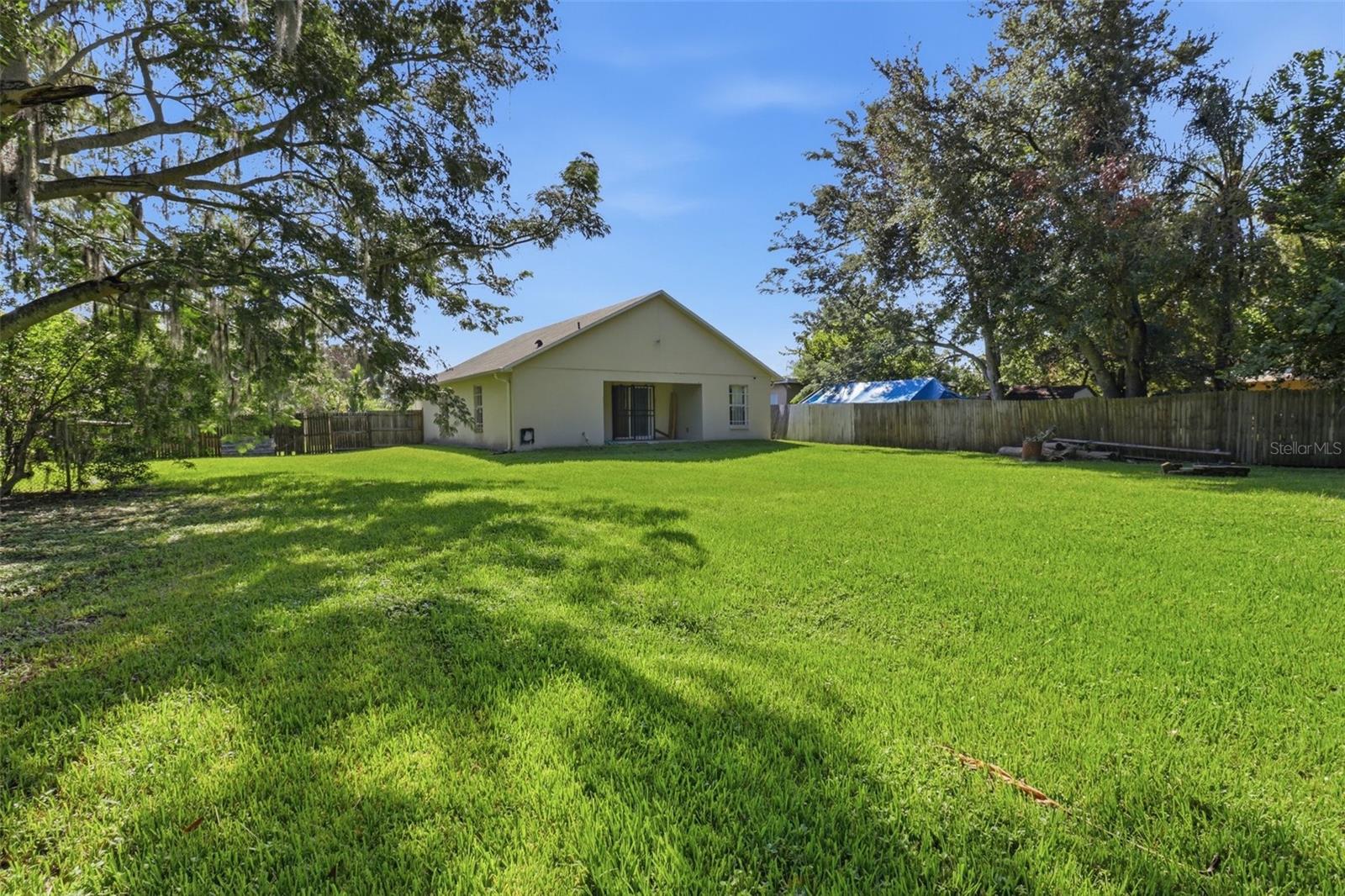 6100 Lee Lan Dr Property Photo 26