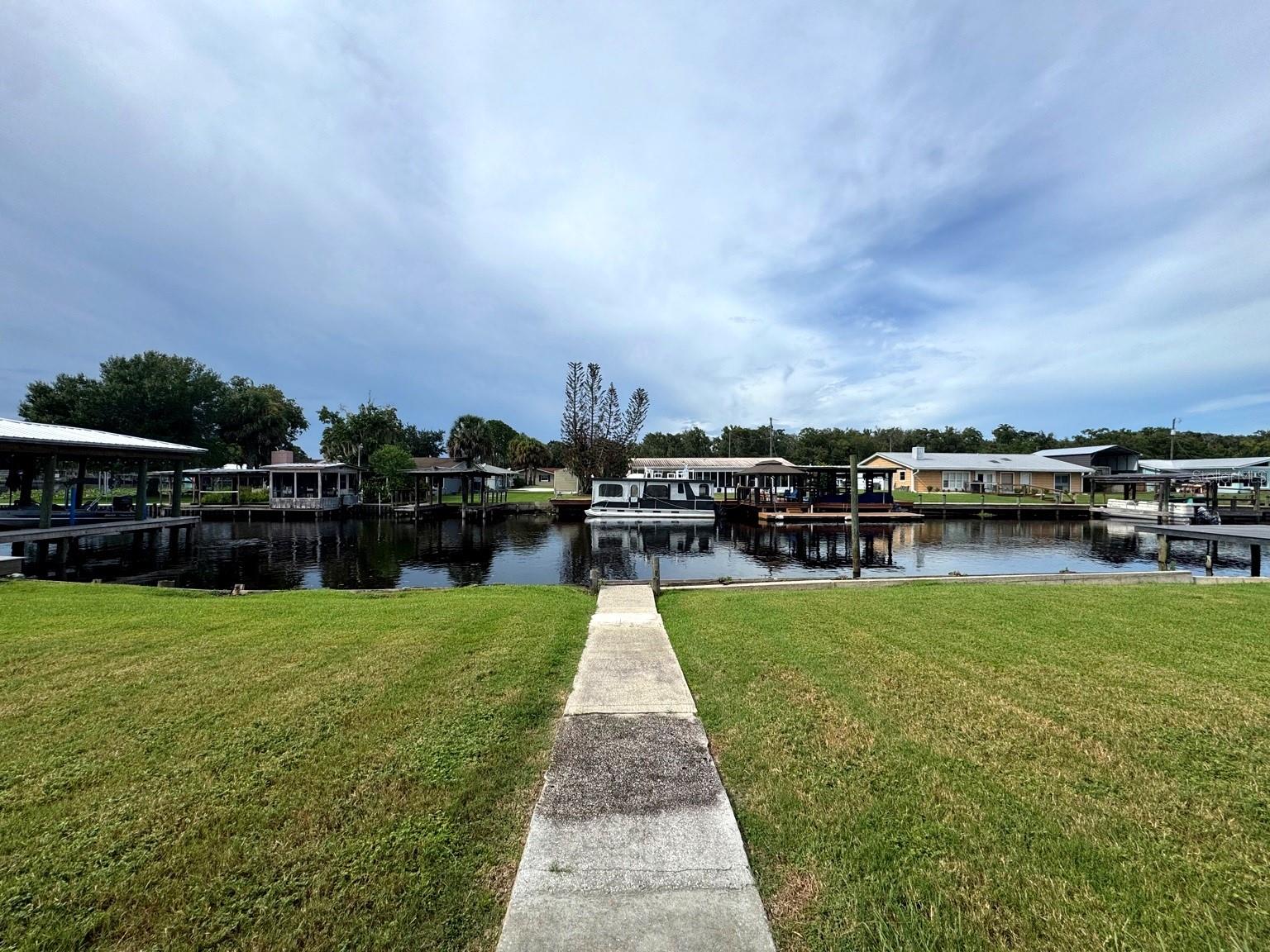 1636 Juno Trl Property Photo 6