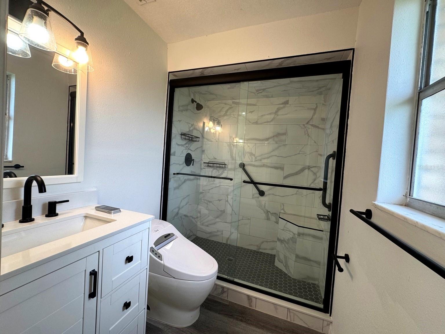 1636 Juno Trl Property Photo 11