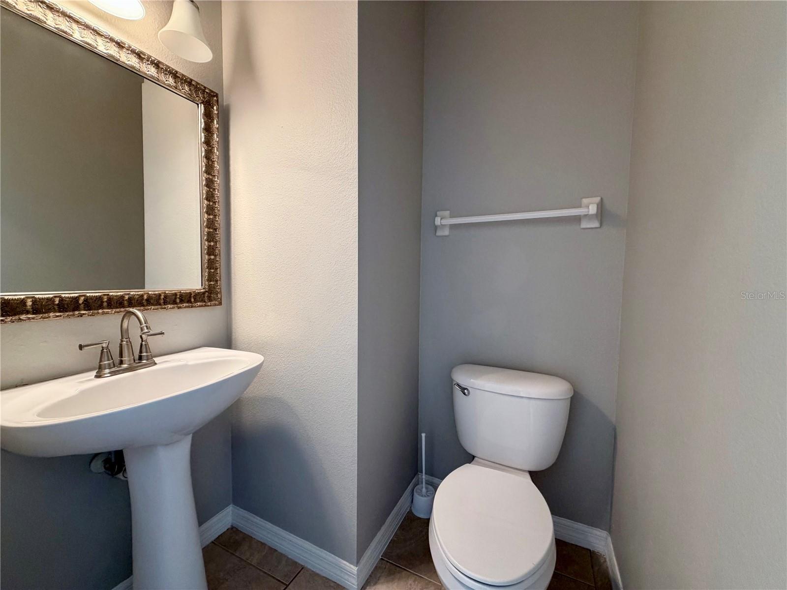 O6437707 Property Photo 16