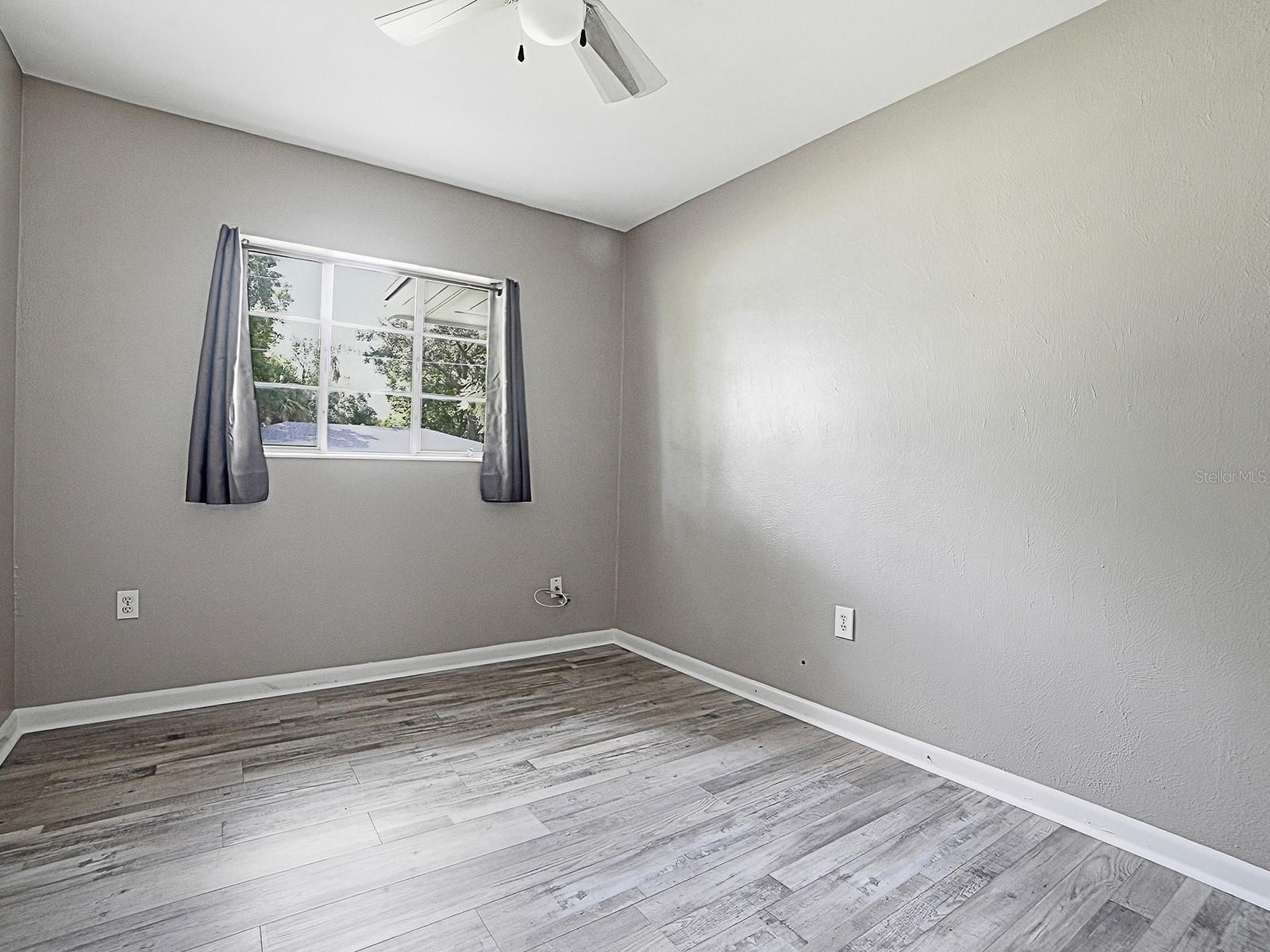 2014 Helms Ave Property Photo 12