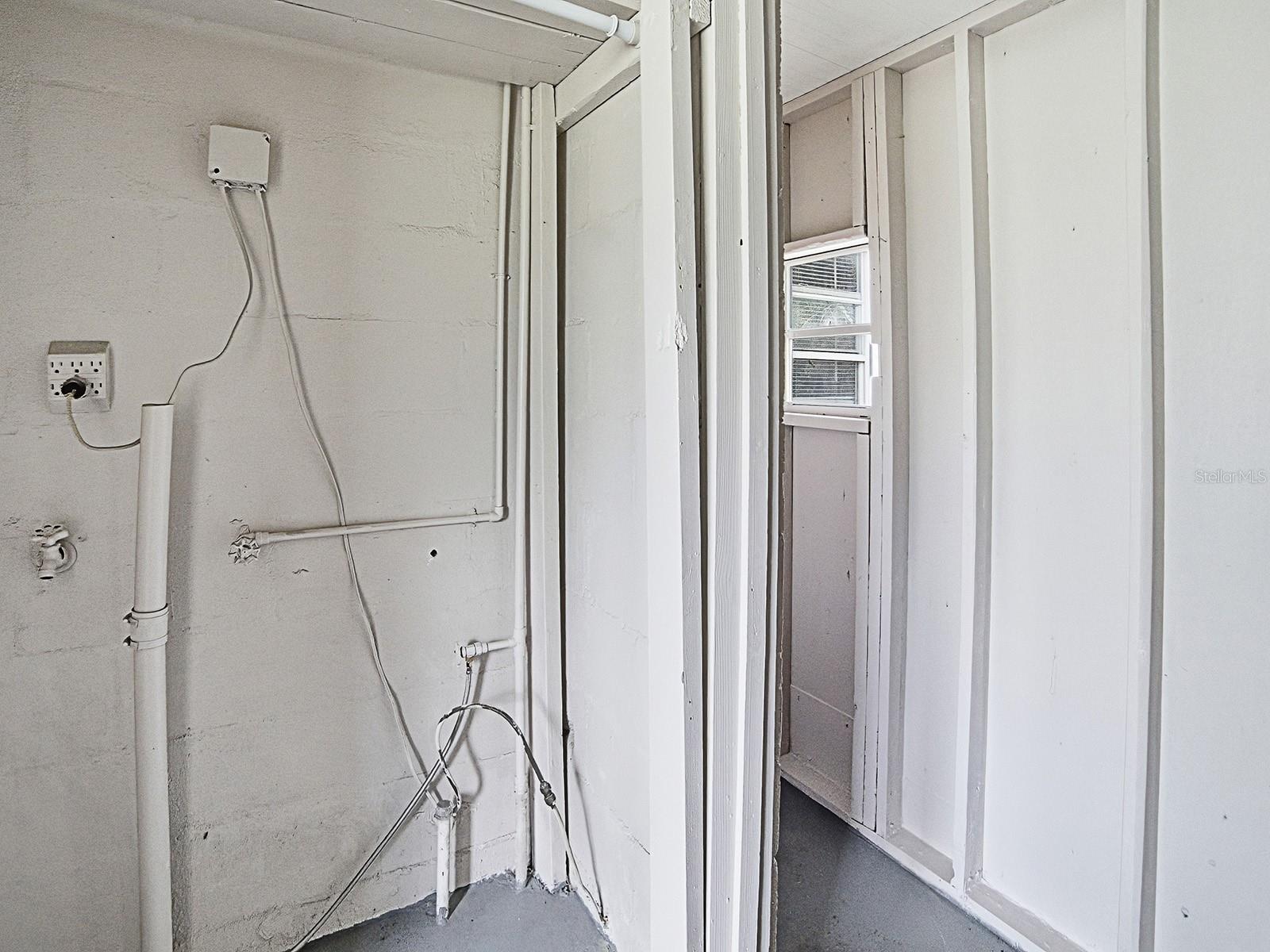 2014 Helms Ave Property Photo 23