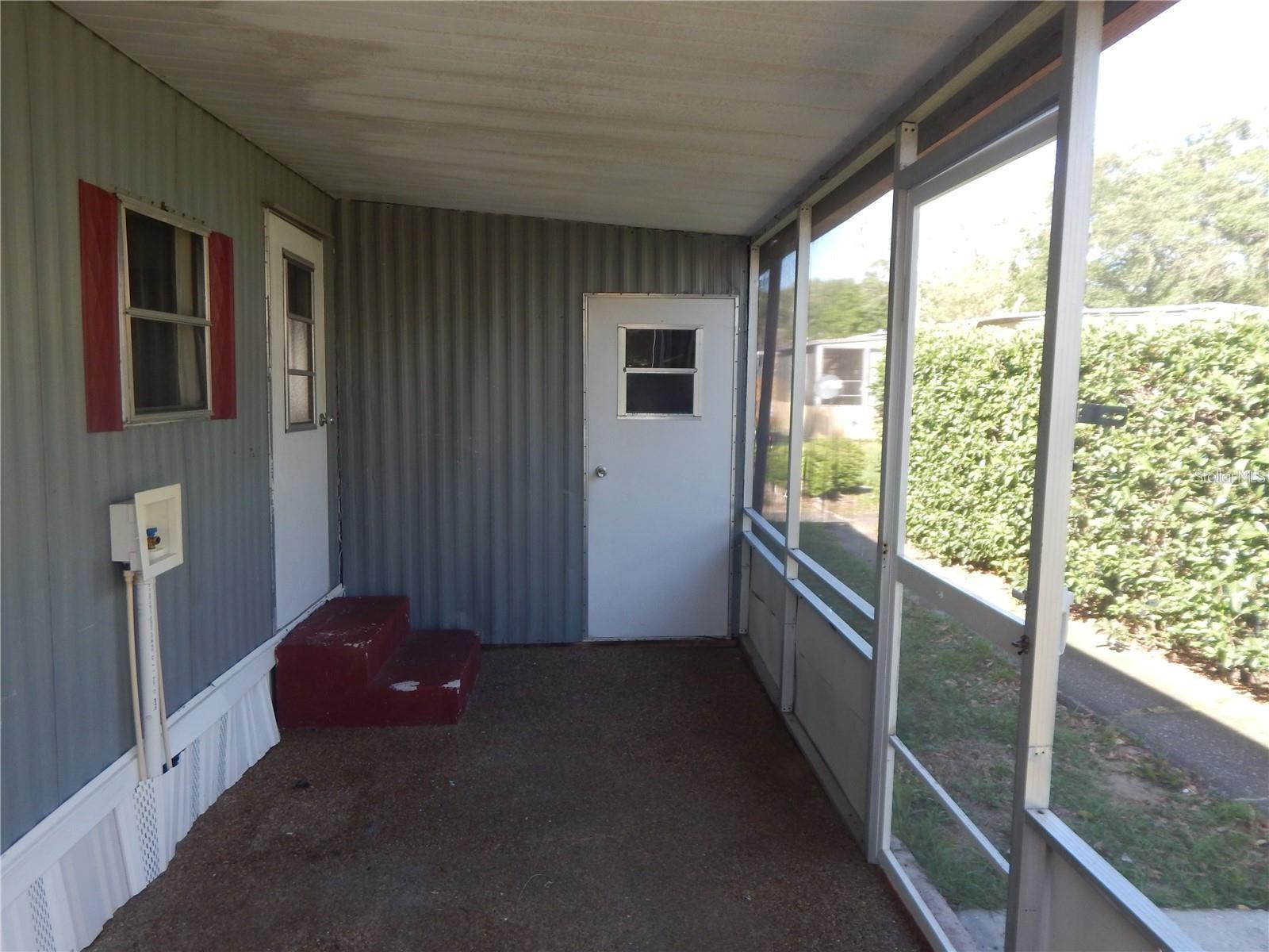 18 Forest Dr Property Photo 5
