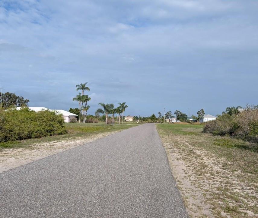 12 Poinciana Dr Property Photo 8