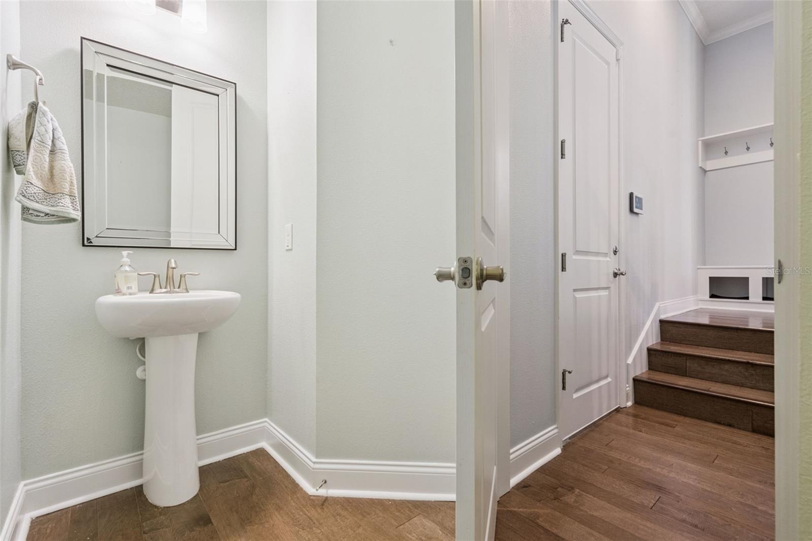 1589 Resolute St Property Photo 15