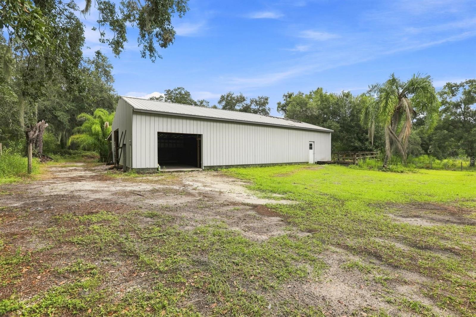 3030 Se Highway 31 Property Photo 4