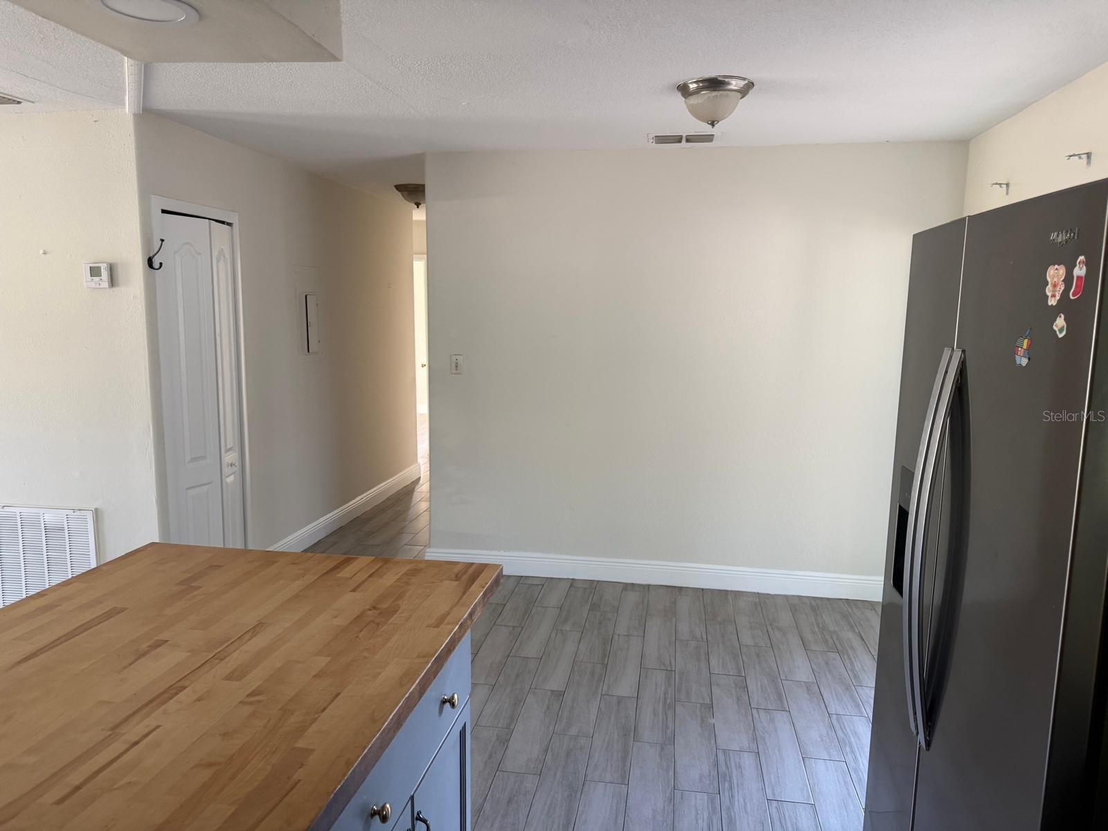 323 New Meadows Ct Property Photo 6