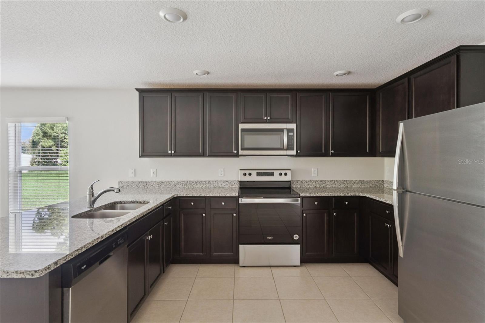 1602 Orne St Property Photo 11