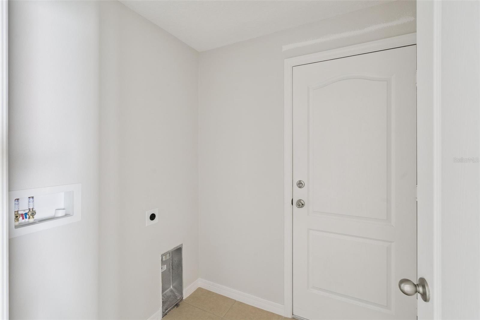1602 Orne St Property Photo 21