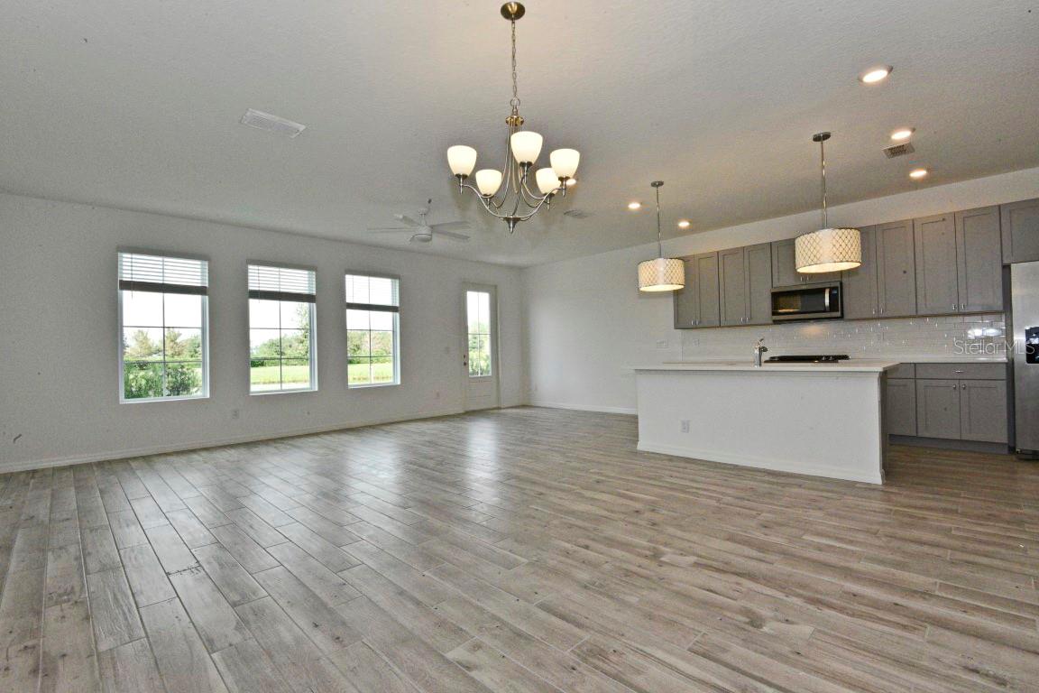 720 Benoi Dr Property Photo 4