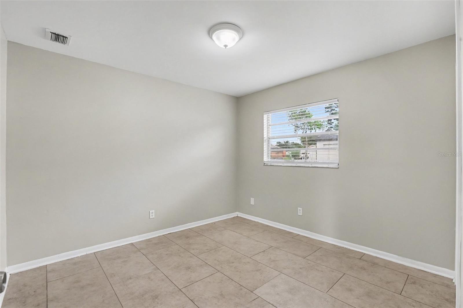 1909 Shannonwood Ct Property Photo 12