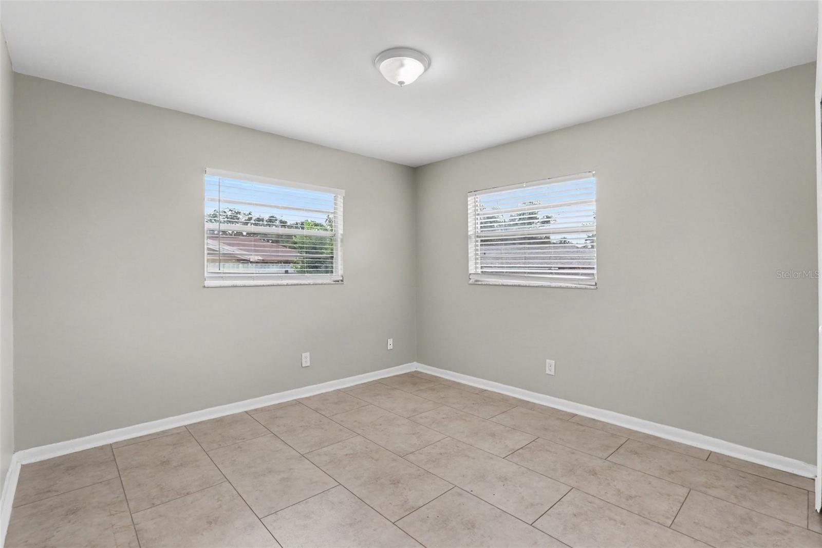 1909 Shannonwood Ct Property Photo 15