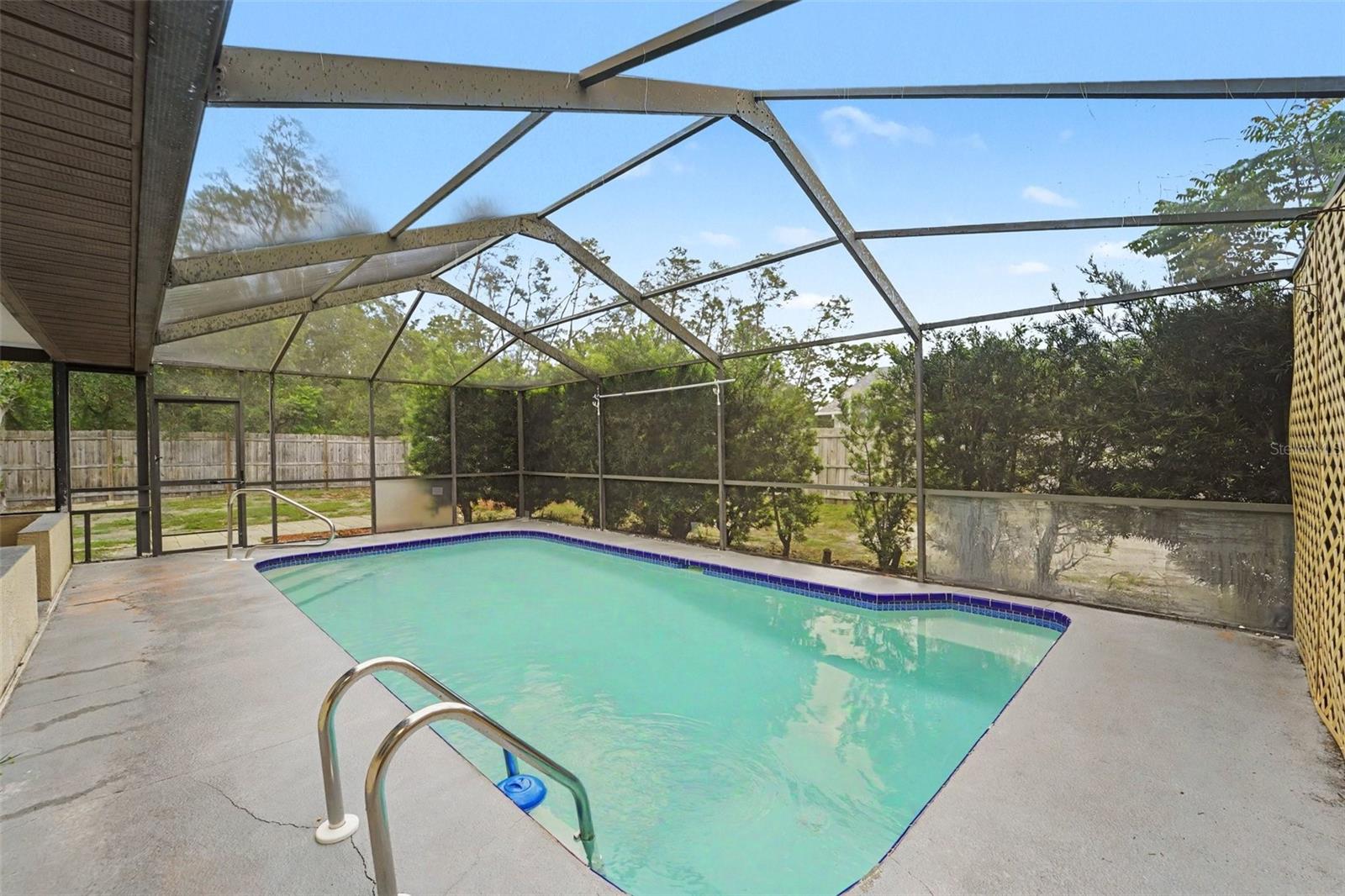 5296 Freeport Dr Property Photo 17