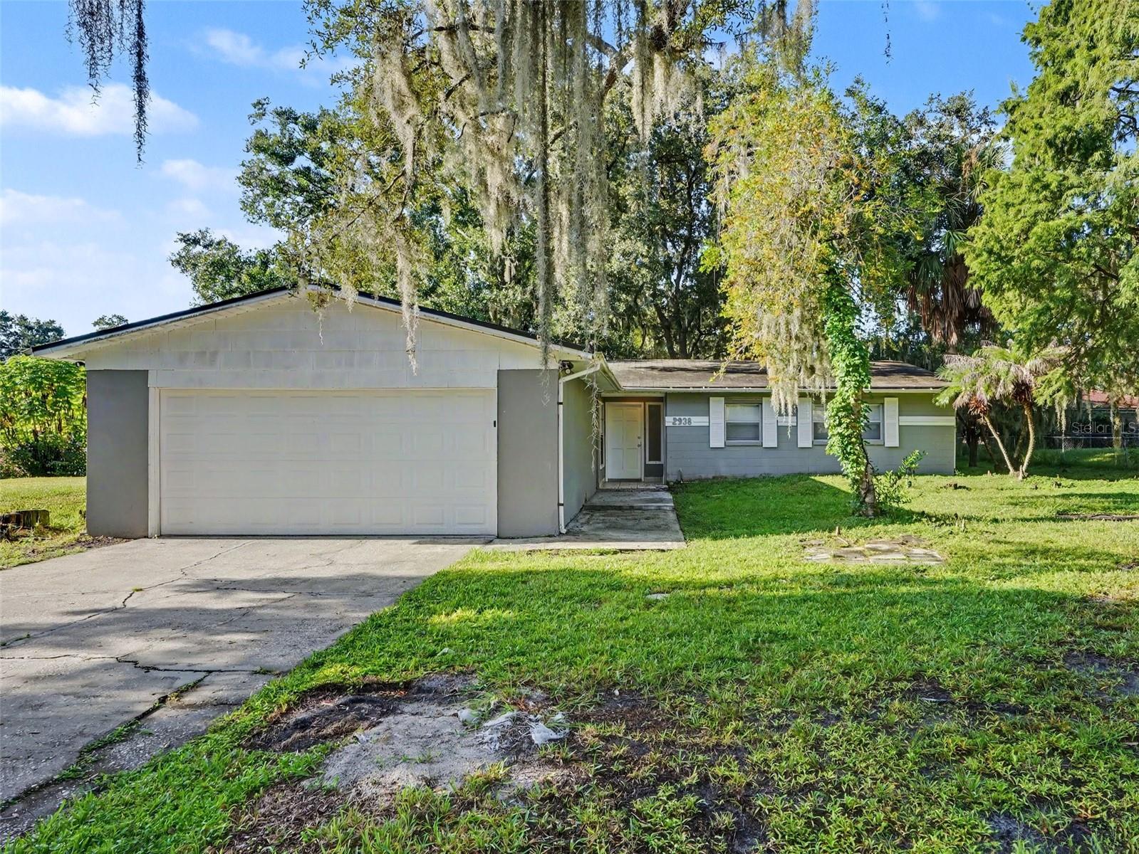 2938 Northbrook Ln Property Photo 1