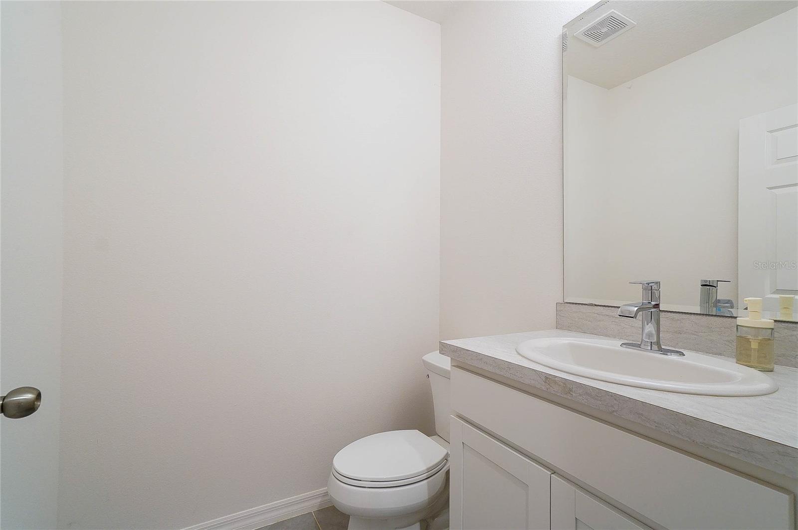 156 Glass Onion Dr Property Photo 21