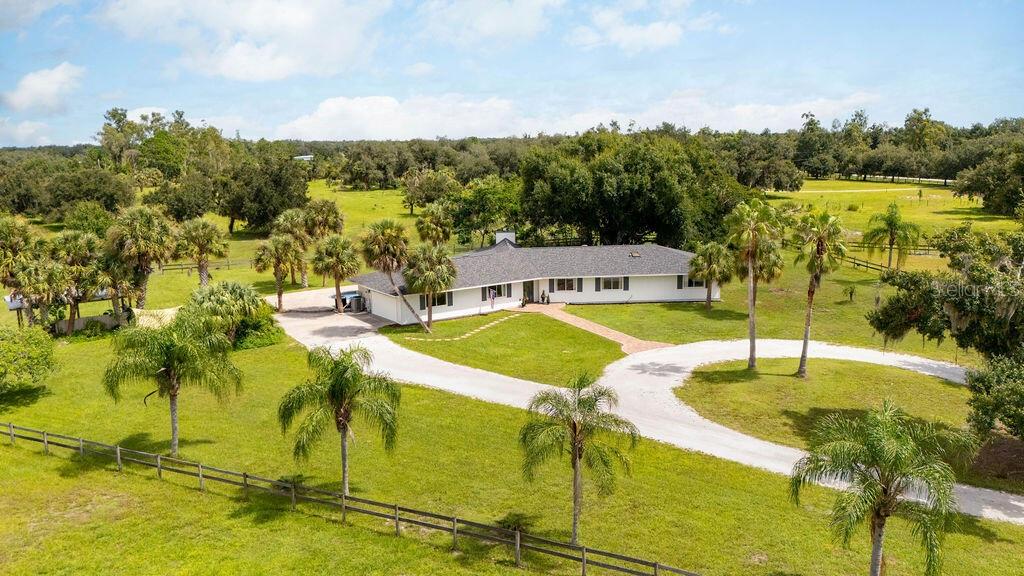 5240 Myakka Valley Trl Property Photo 1
