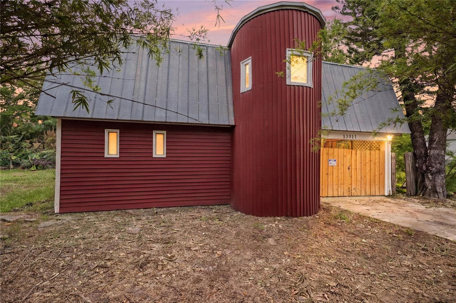 15017 Dayton Dr Property Photo 1