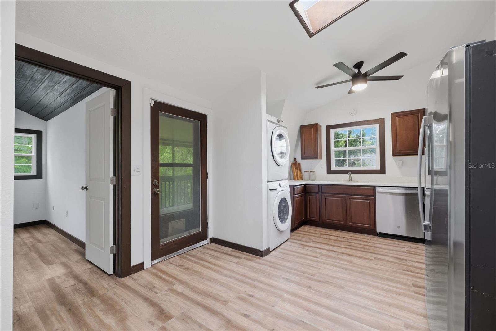 15017 Dayton Dr Property Photo 12
