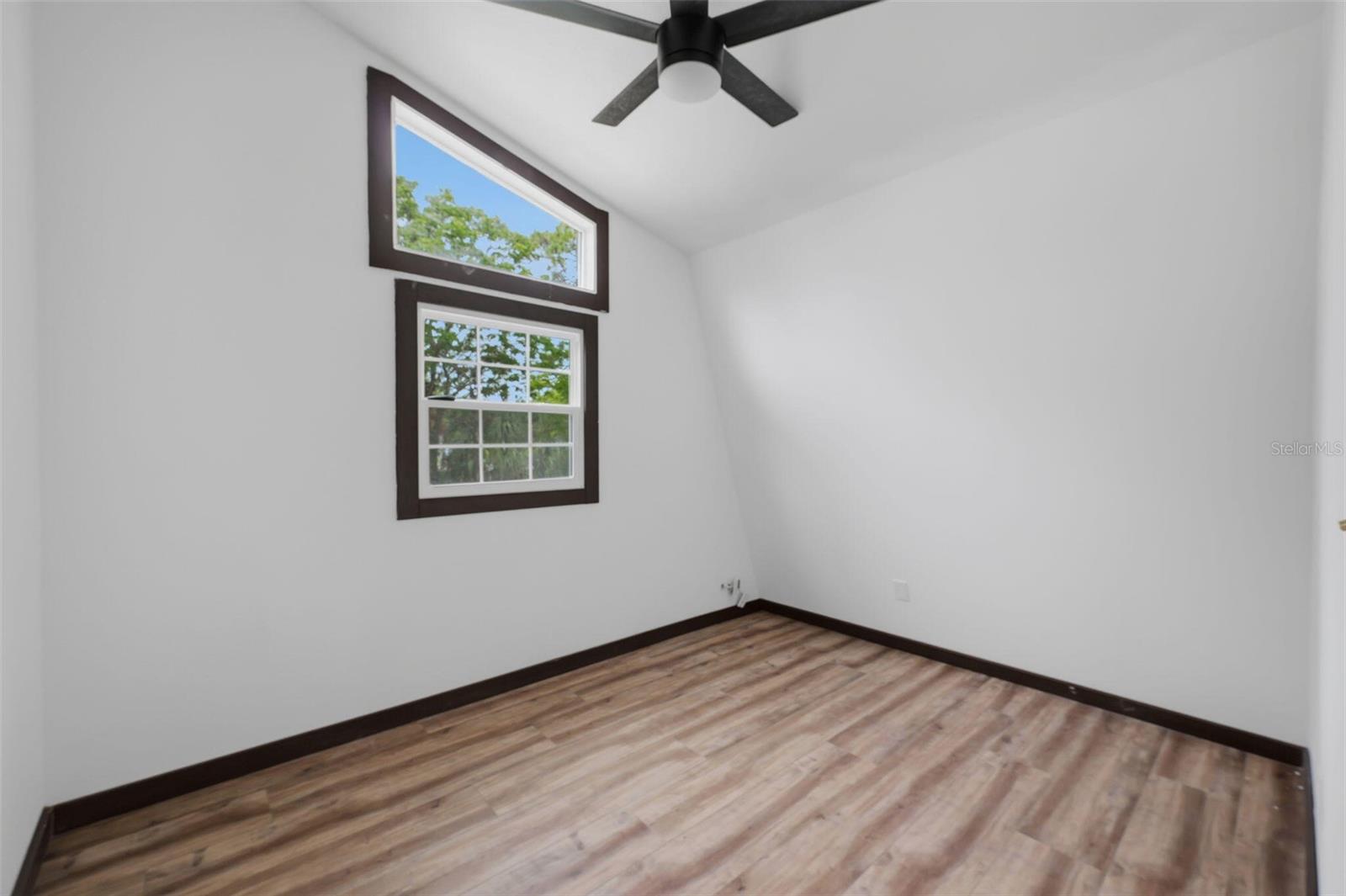 15017 Dayton Dr Property Photo 15
