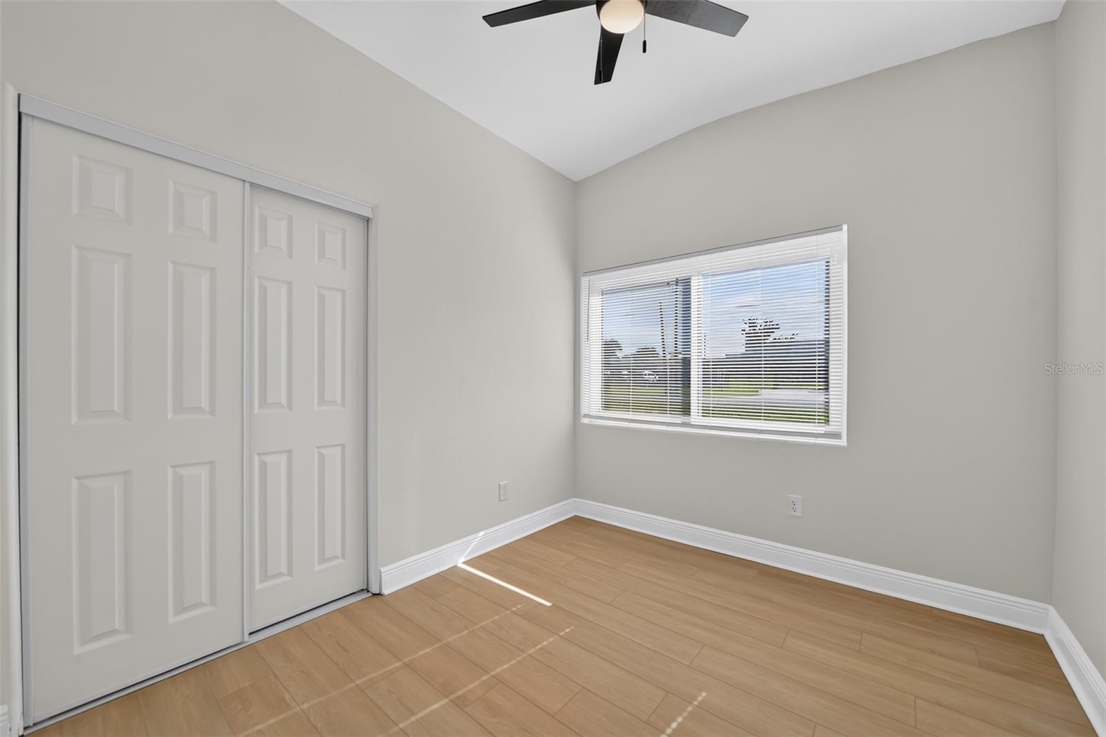 1606 Foxbower Rd Property Photo 23