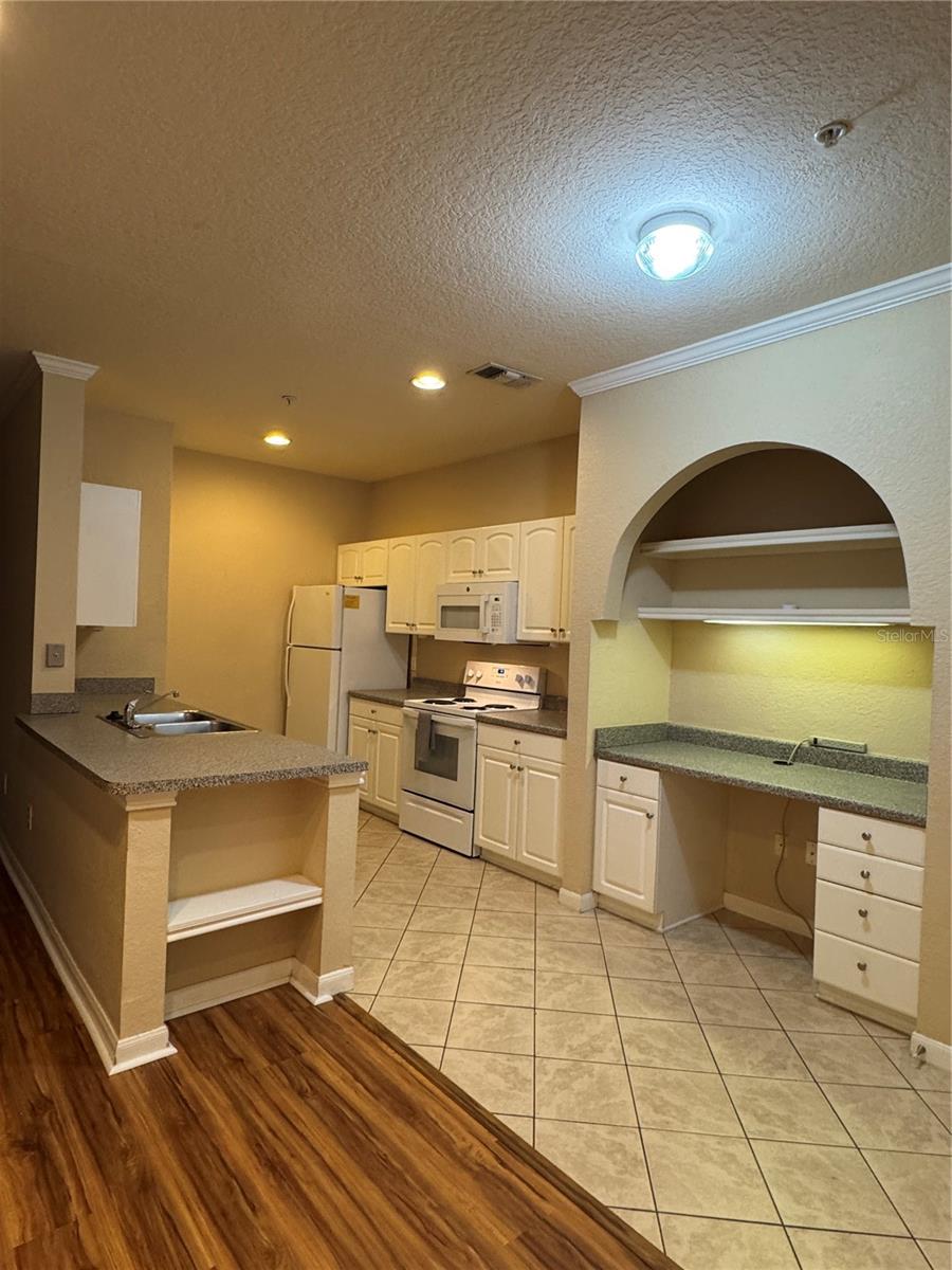 860 N Orange Ave #150 Property Photo 6