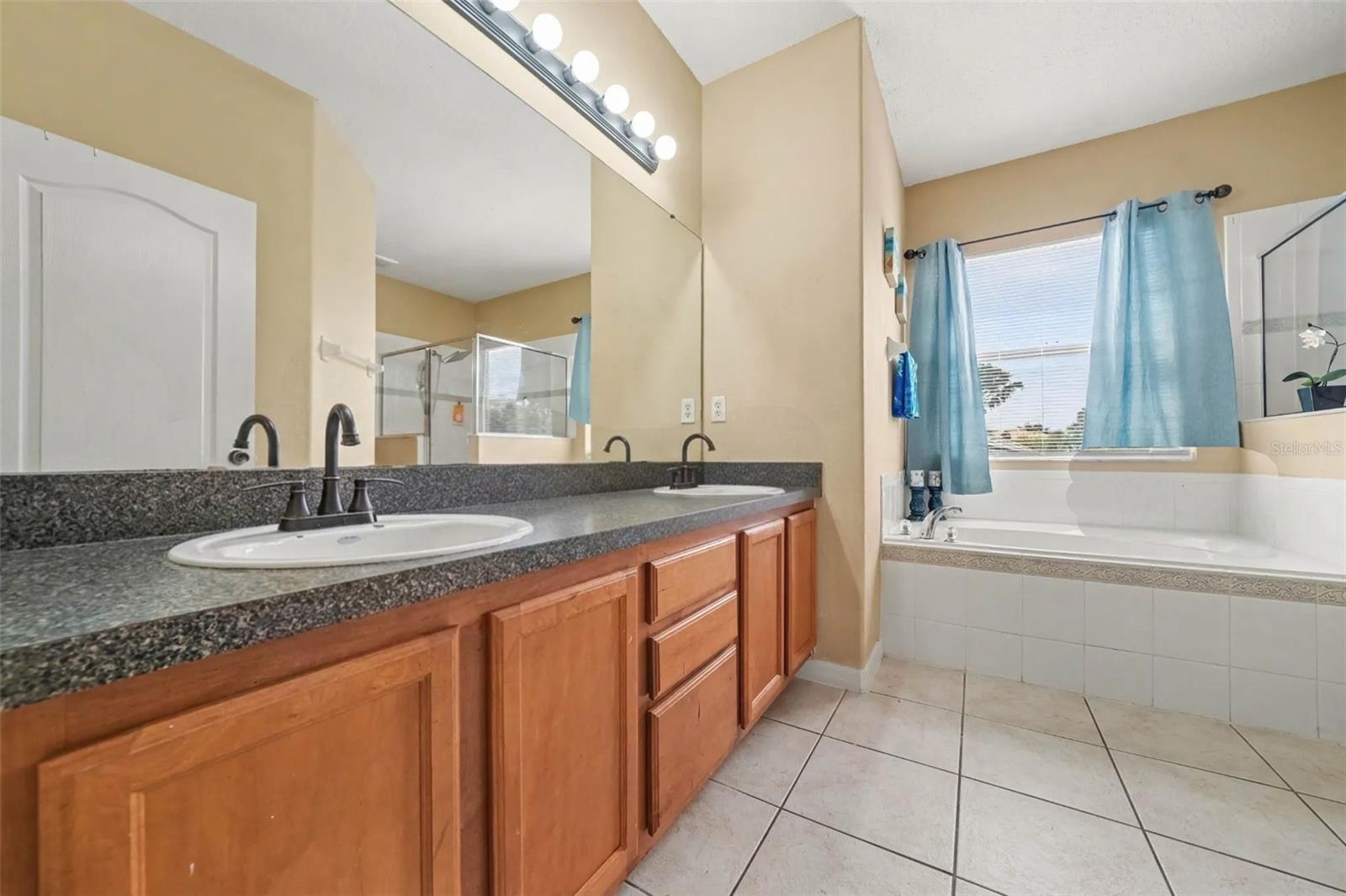2986 Siesta View Dr Property Photo 22