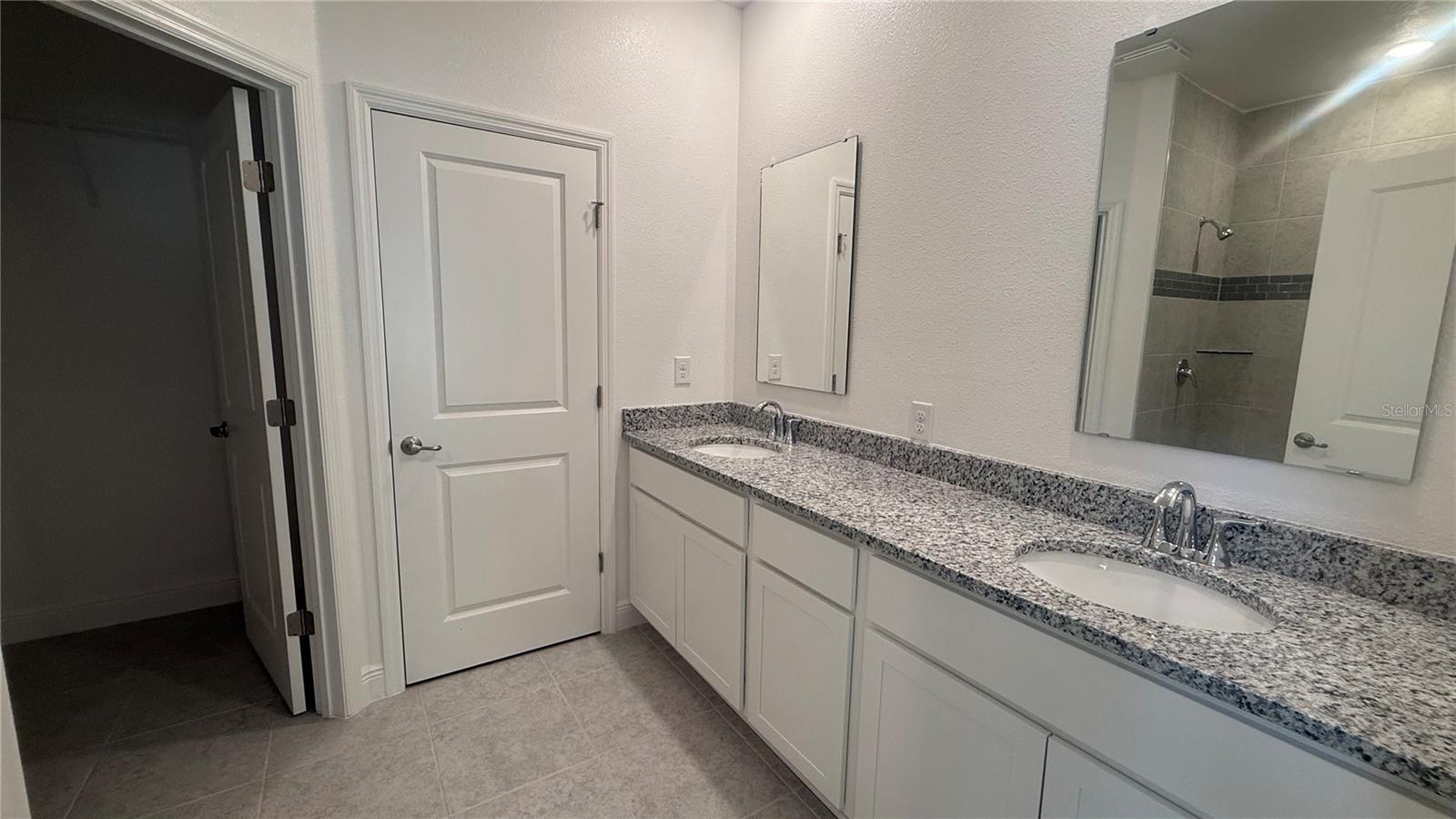 830 Sw 80th Way Property Photo 9