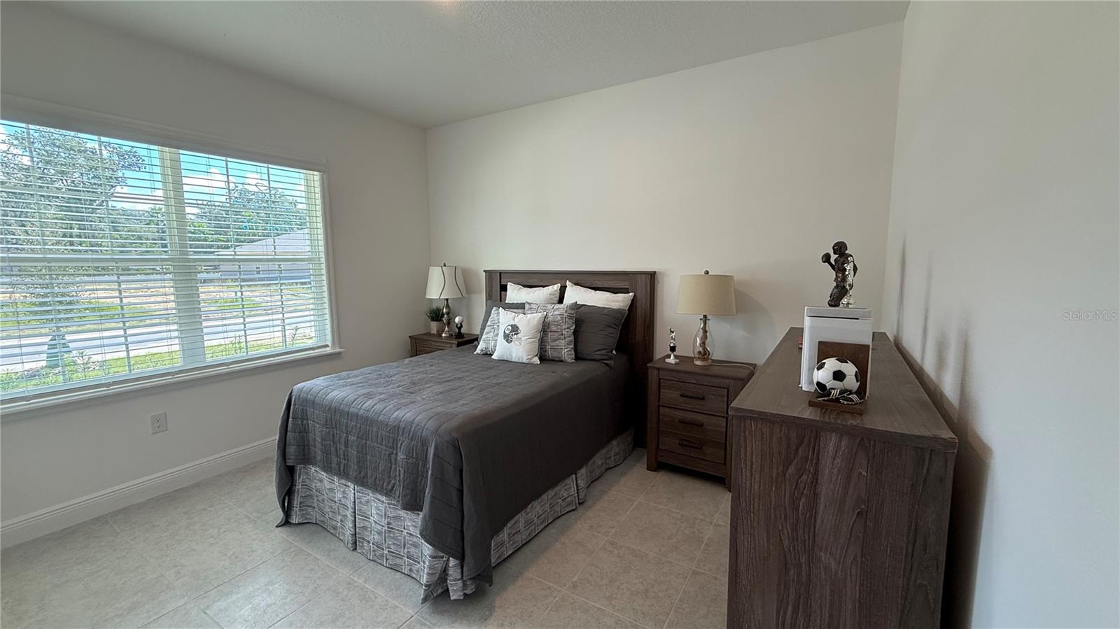 830 Sw 80th Way Property Photo 9